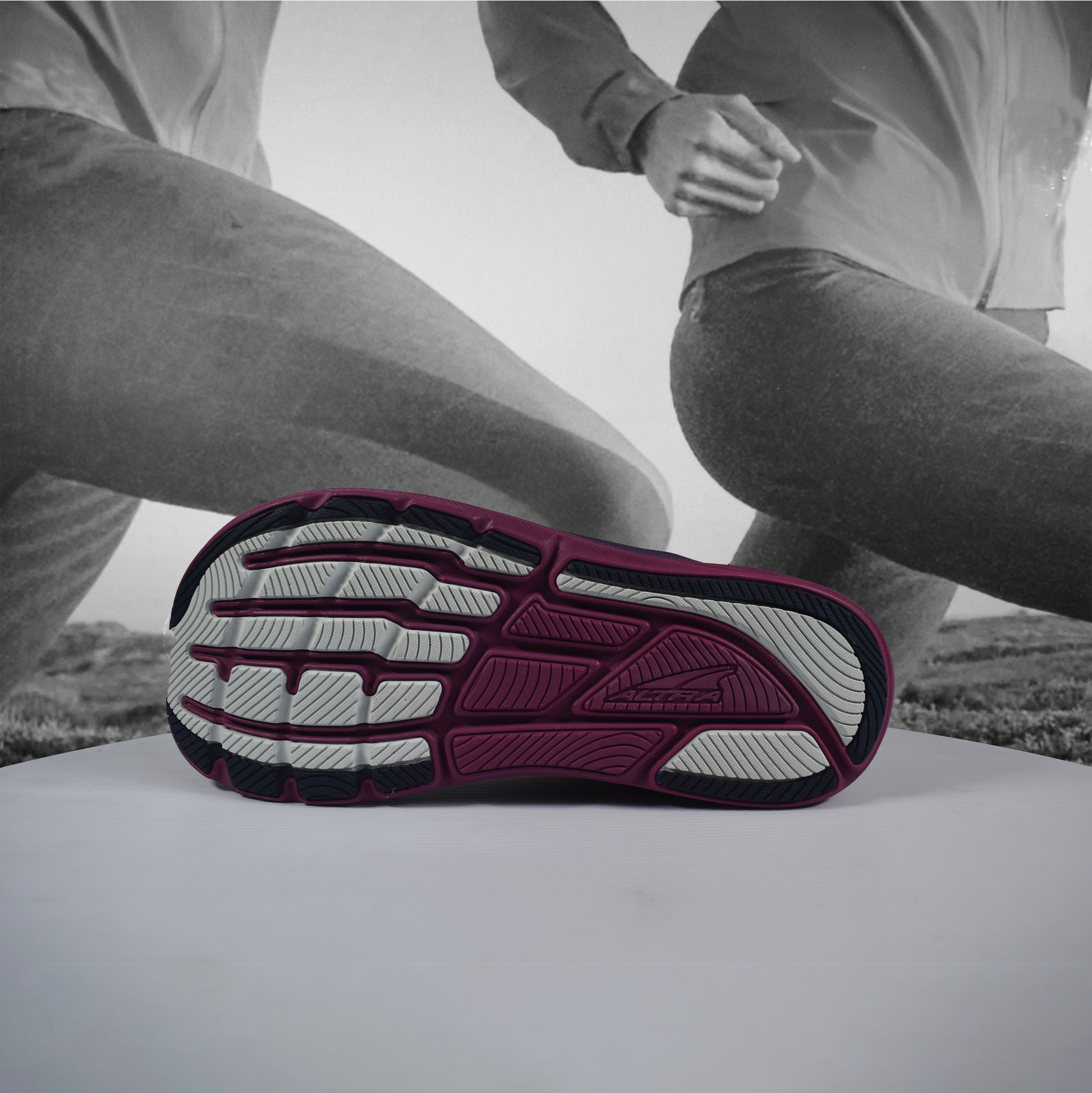 Altra Torin 8 Womens - Durban Runner 4 / Dark Blue