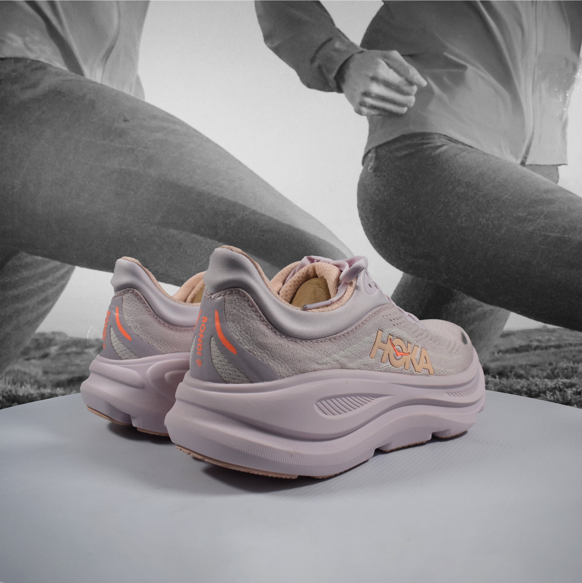 Hoka Bondi 9 Womens Running Shoes - Durban Runner 4 / LRMT