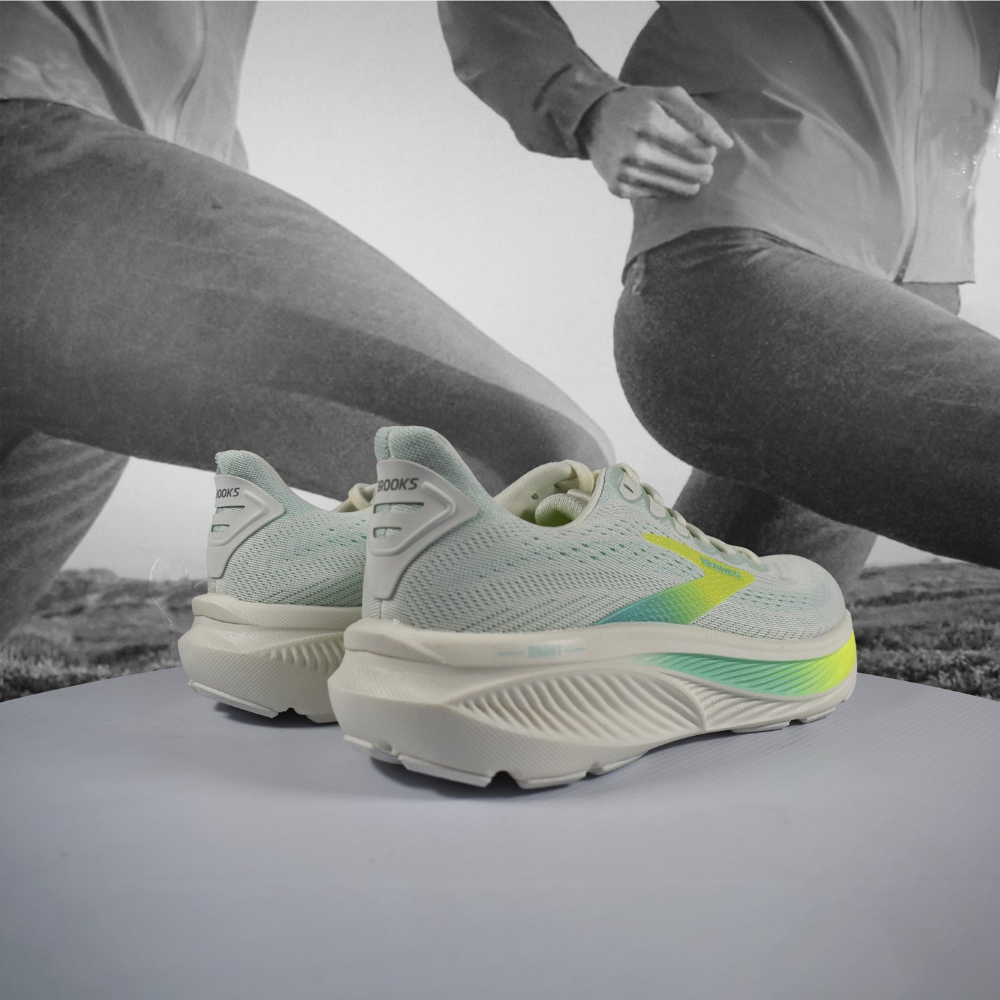 Brooks Ghost 17 Womens - Durban Runner 4.5 / Bluewash/Nightlife/Yucca