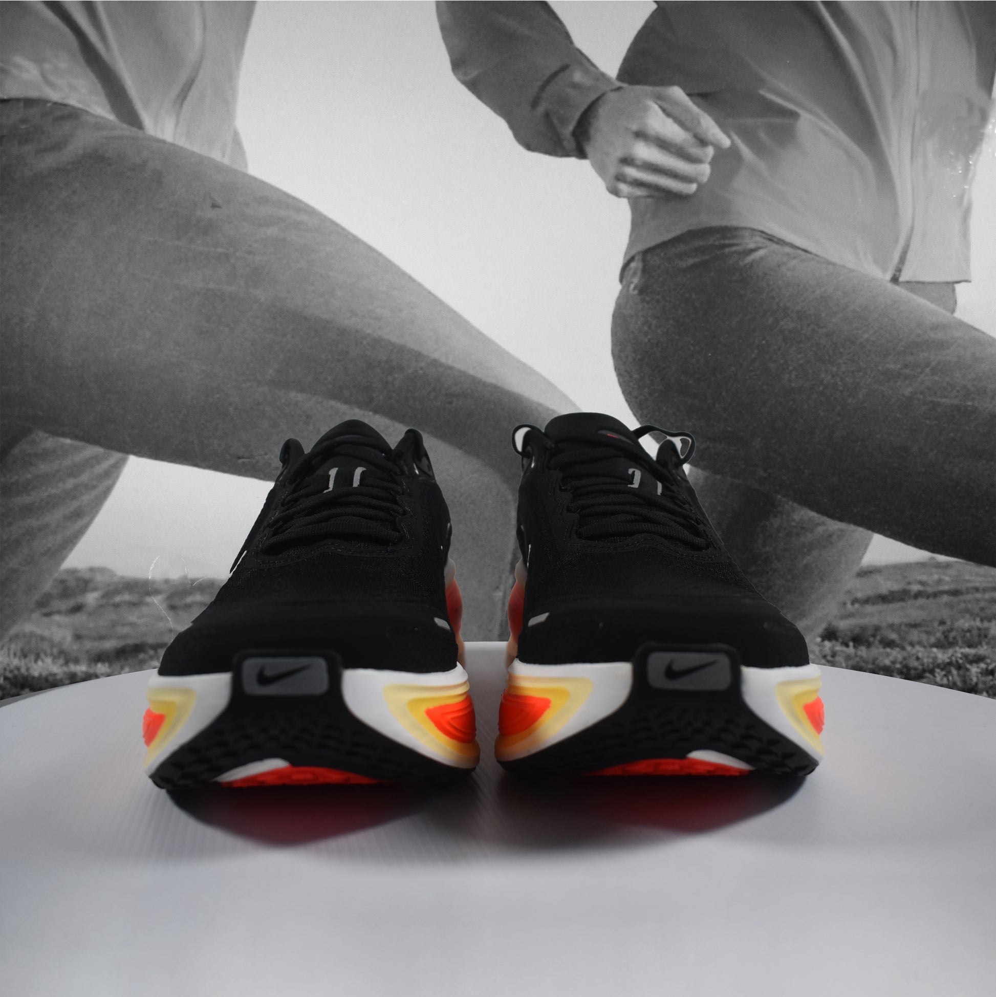 Nike Vomero Plus Men's Road Running Shoes - Durban Runner 7 / Black/White-Bright Crimson-Sail