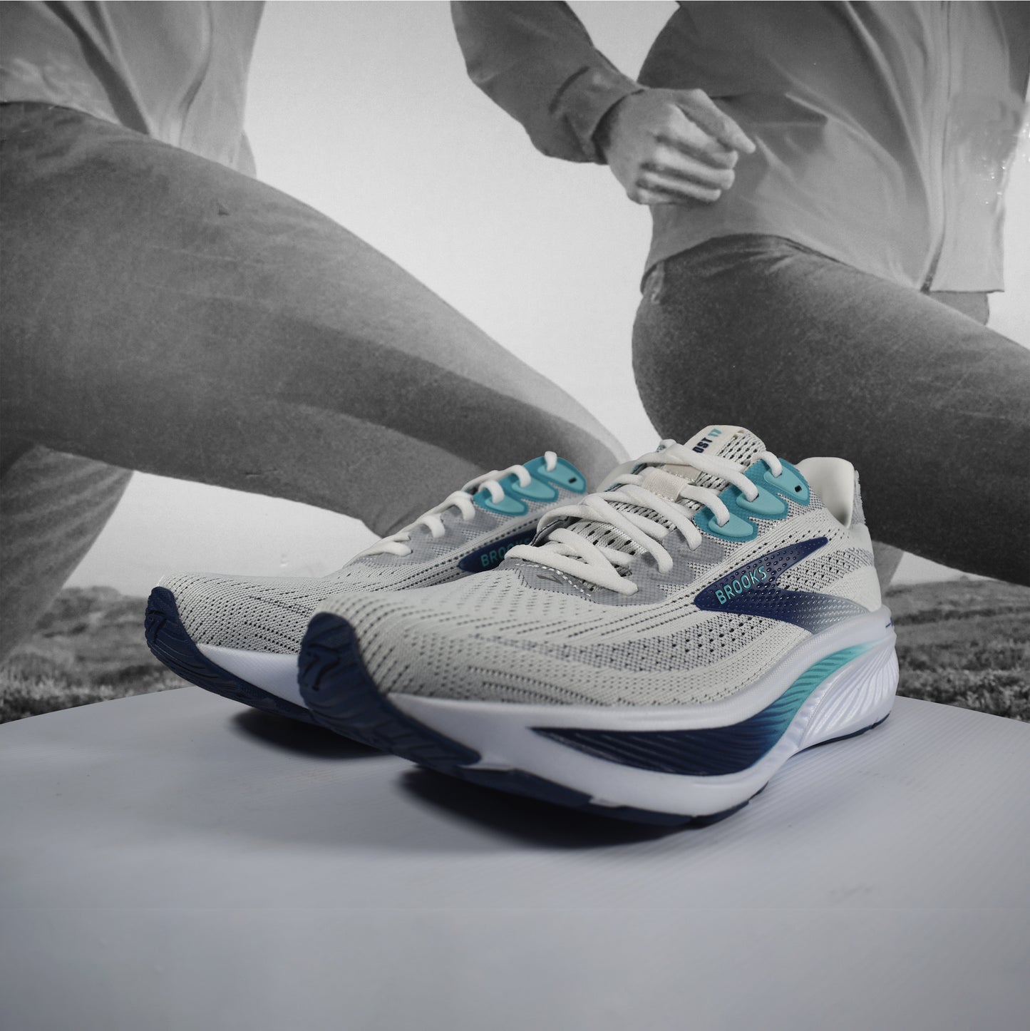 Brooks Ghost 17 Mens - Durban Runner 7 / White/Beacon Blue/Ipanema