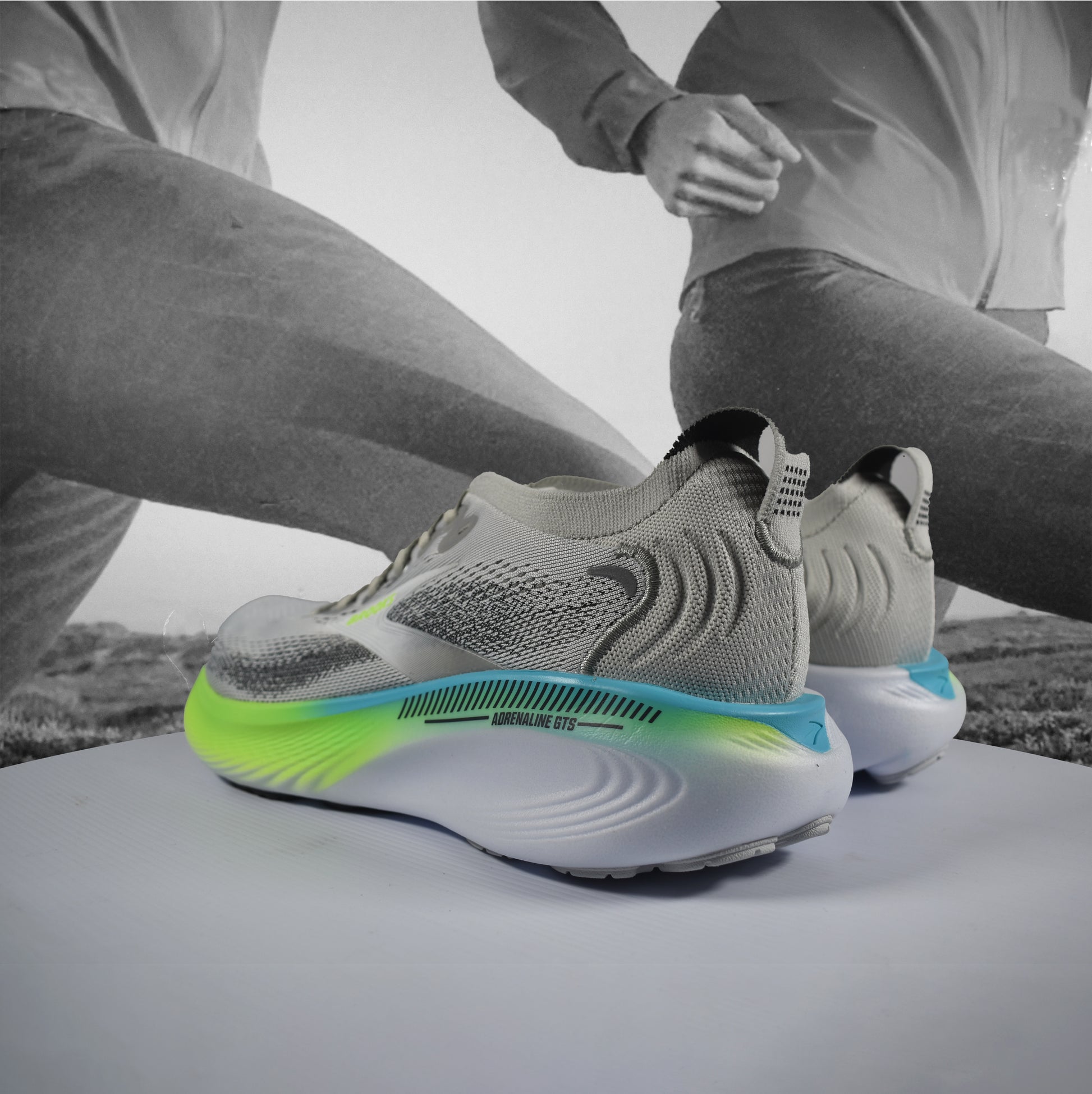 Brooks Adrenaline GTS 25 Mens Running Shoes - Durban Runner 7 / Oyster/Green Gecko/Blue