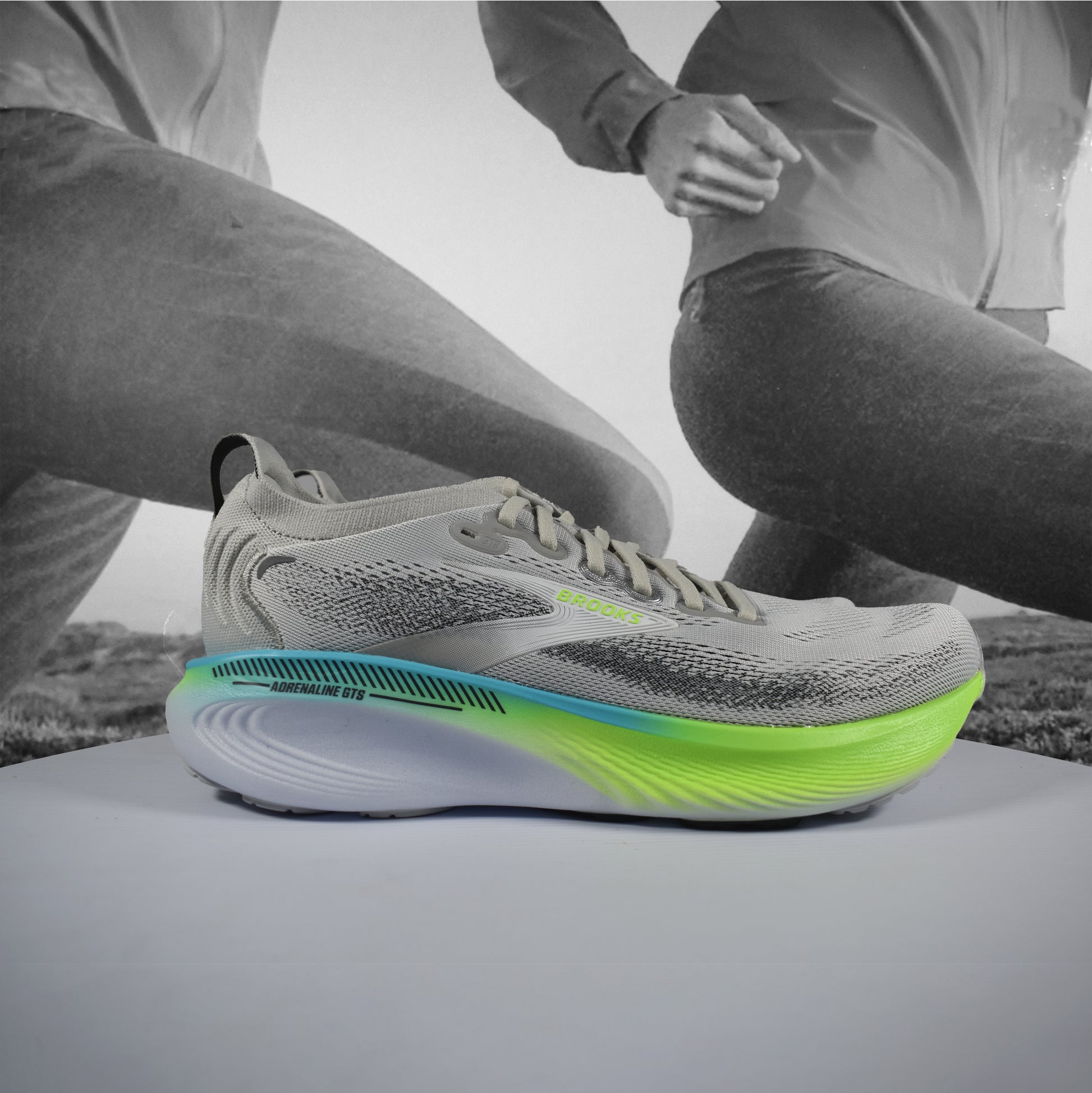 Brooks Adrenaline GTS 25 Mens Running Shoes - Durban Runner 7 / Oyster/Green Gecko/Blue