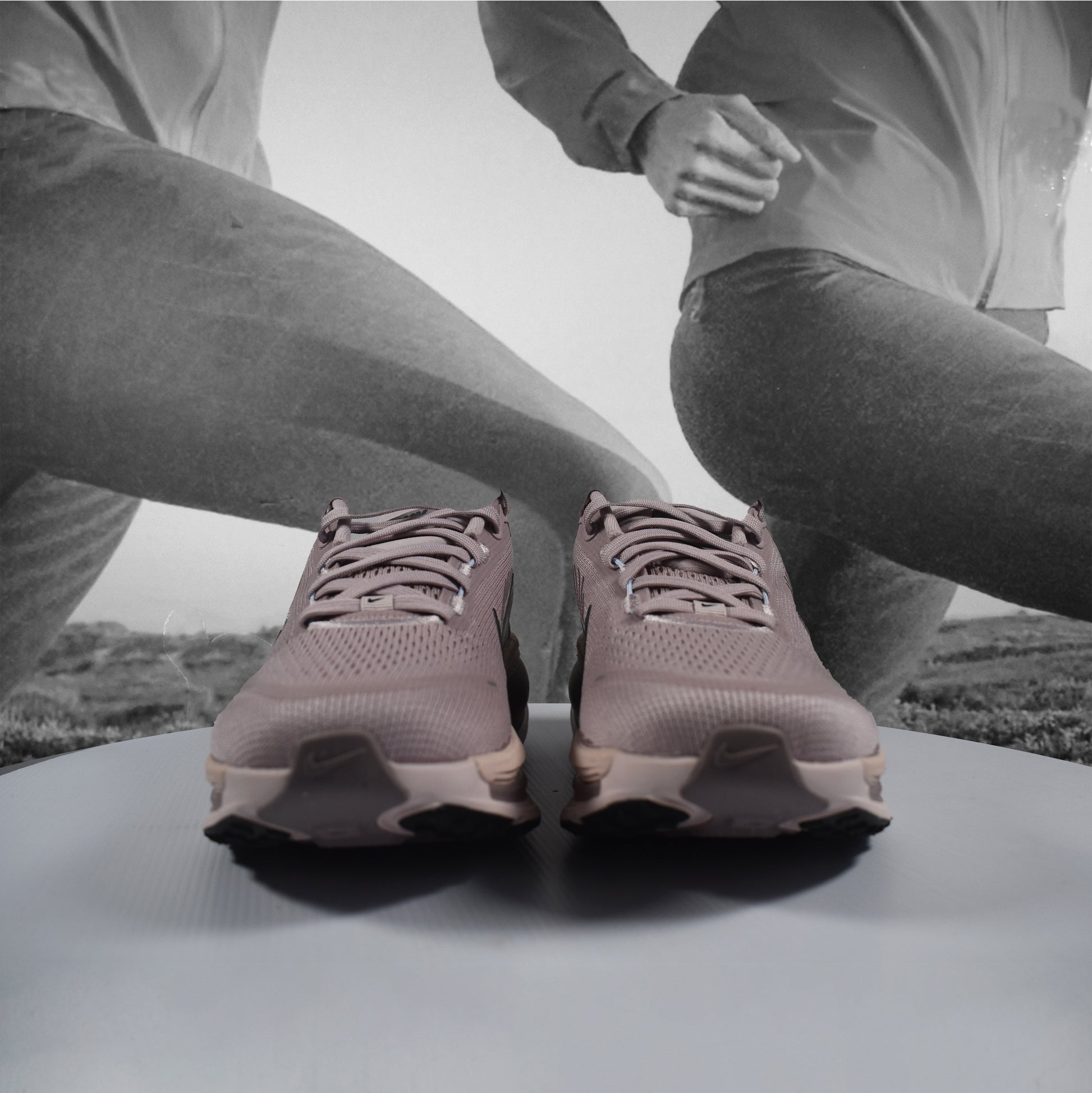 Nike Vomero 18 Women's Road Running Shoes - Durban Runner 5.5 / Particle Rose/Off Noir-Silt Red-Tattoo