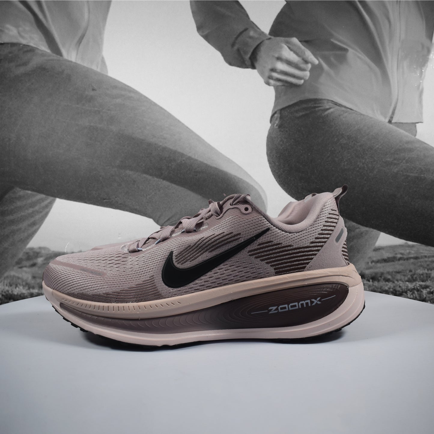 Nike Vomero 18 Women's Road Running Shoes - Durban Runner 5.5 / Particle Rose/Off Noir-Silt Red-Tattoo
