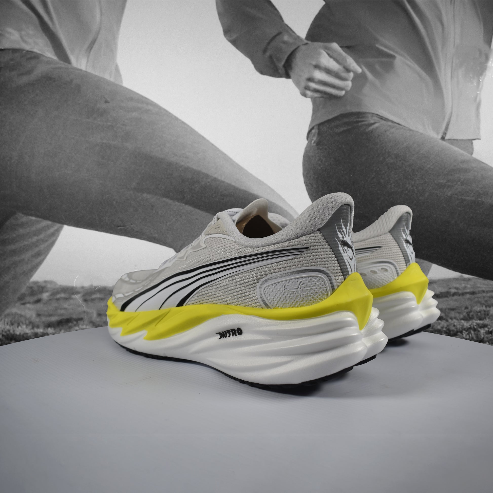 Puma Velocity NITRO 4 Mens Road Running Shoes - Durban Runner 7.5 / Puma White-Lux Lime