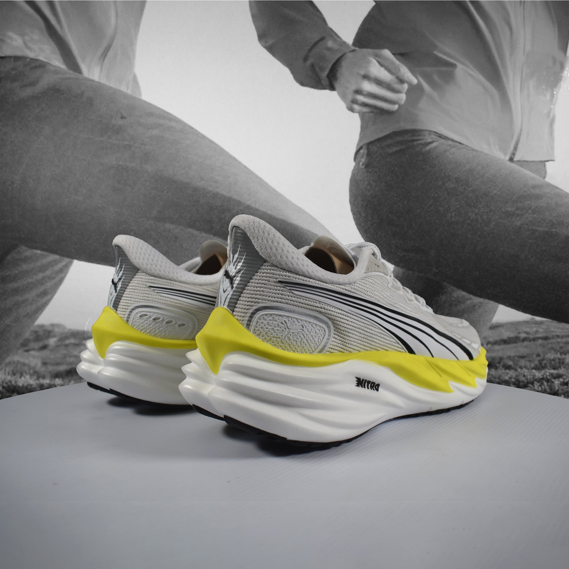 Puma Velocity NITRO 4 Mens Road Running Shoes - Durban Runner 7.5 / Puma White-Lux Lime
