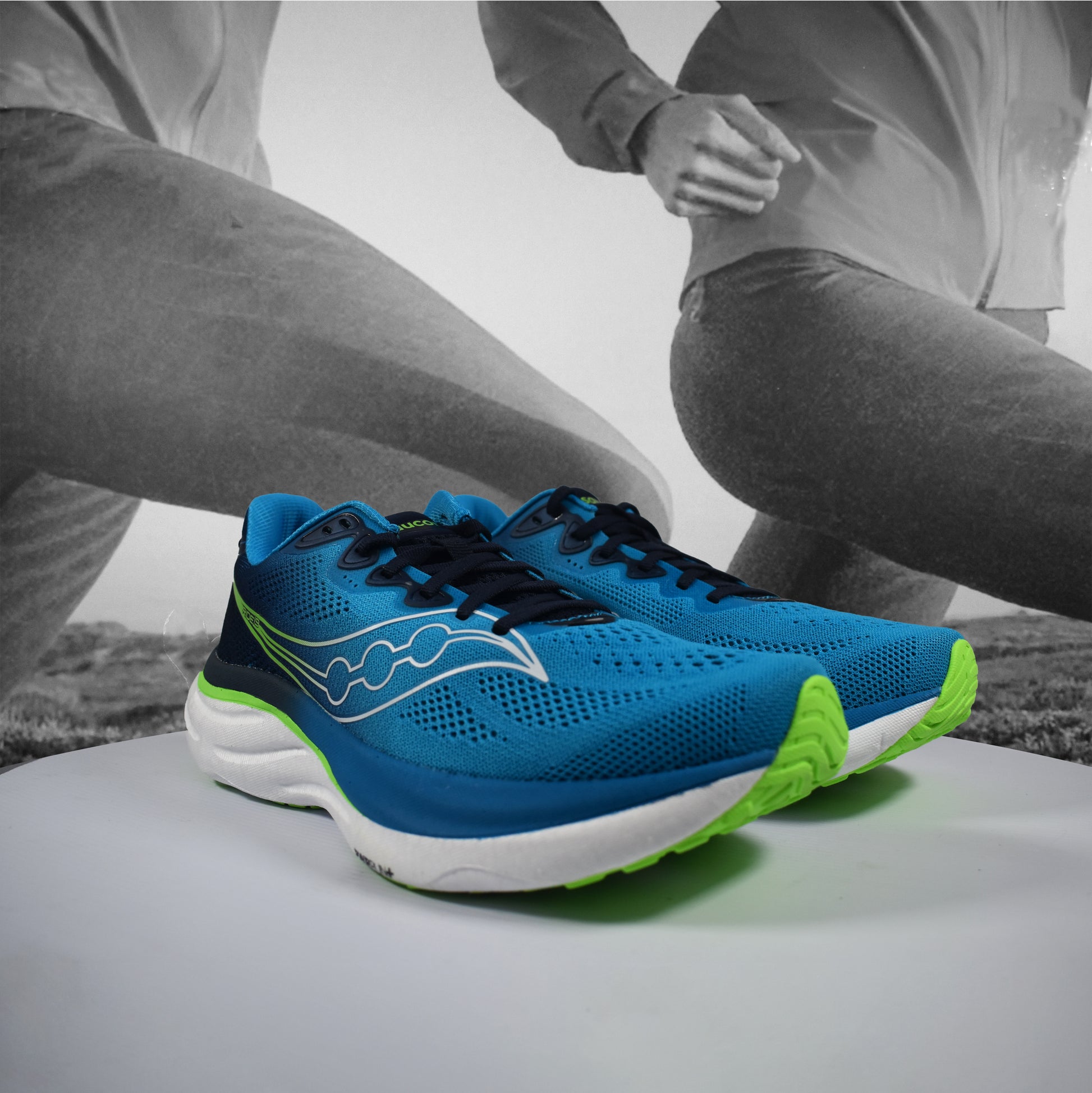 Saucony Ride 19 Mens Running Shoes - Durban Runner 7 / COBALT/SLIME