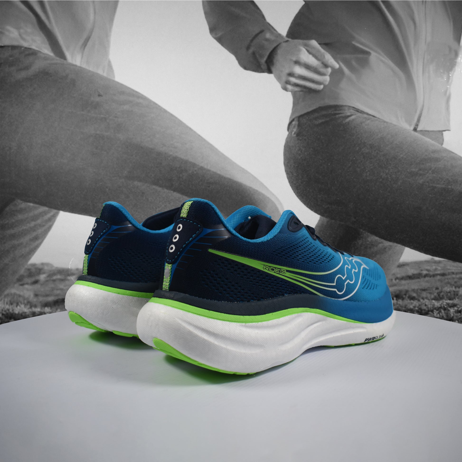 Saucony Ride 19 Mens Running Shoes - Durban Runner 7 / COBALT/SLIME