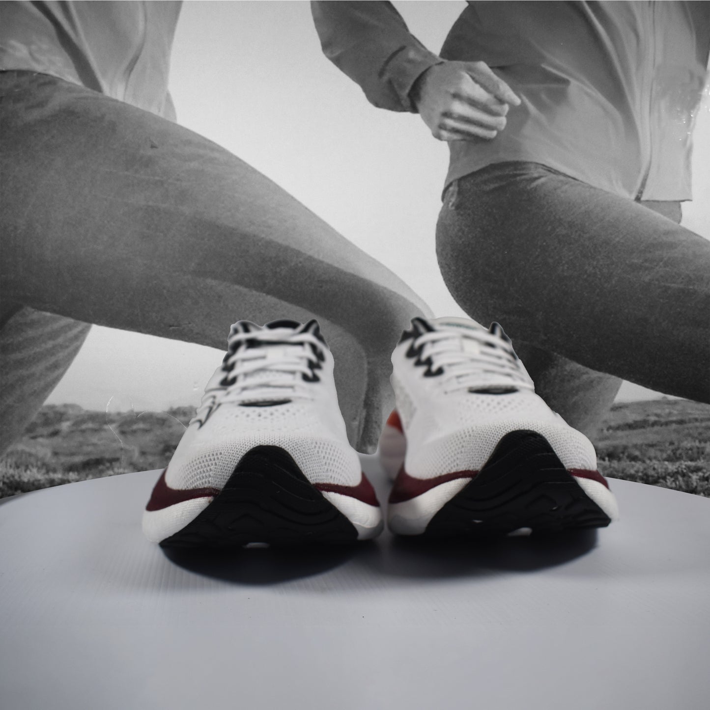 Saucony Ride 19 Mens Running Shoes - Durban Runner 7 / WHITE/CRIMSON