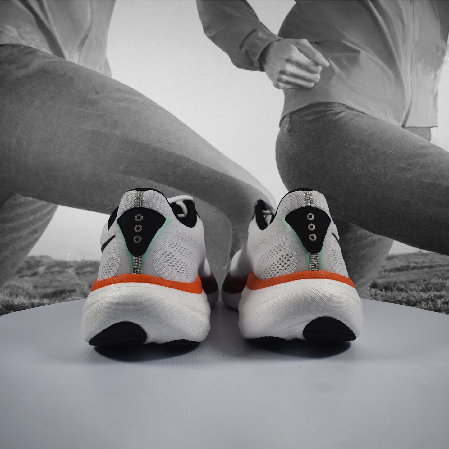 Saucony Ride 19 Mens Running Shoes - Durban Runner 7 / WHITE/CRIMSON