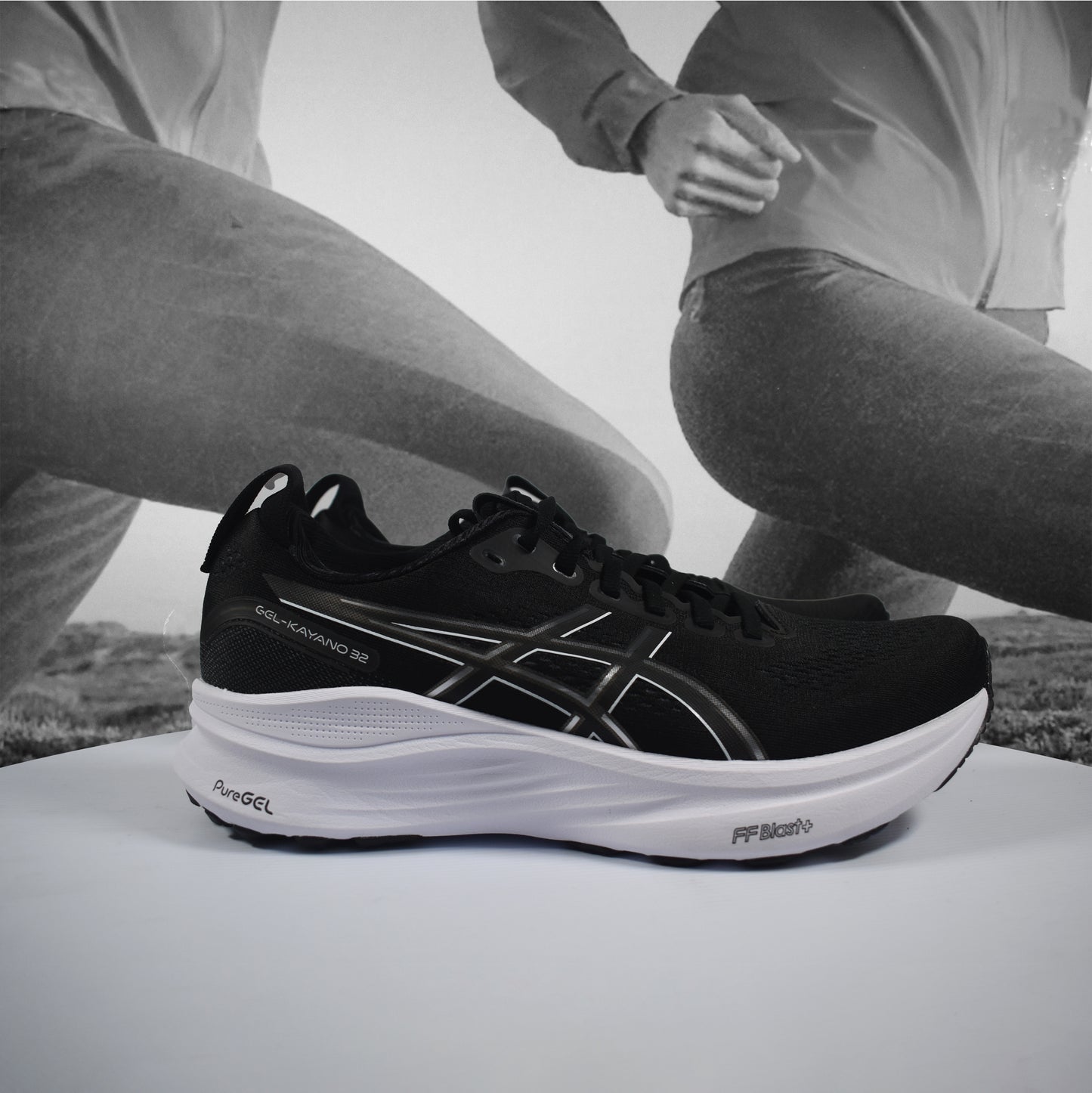 Asics GEL-KANAYO 32 Wide 2E Mens Road Running Shoes - Durban Runner 7 / Black/White