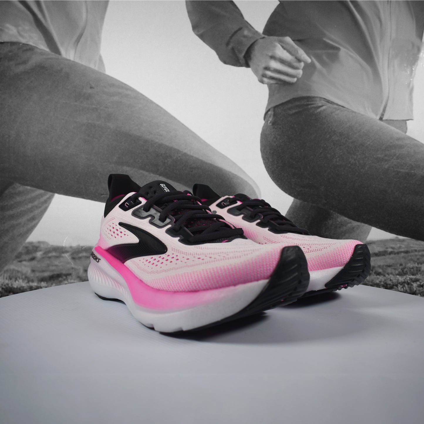 Brooks Glycerin 23 Womens - Durban Runner 5 / White/Phantom/Cyber Pink