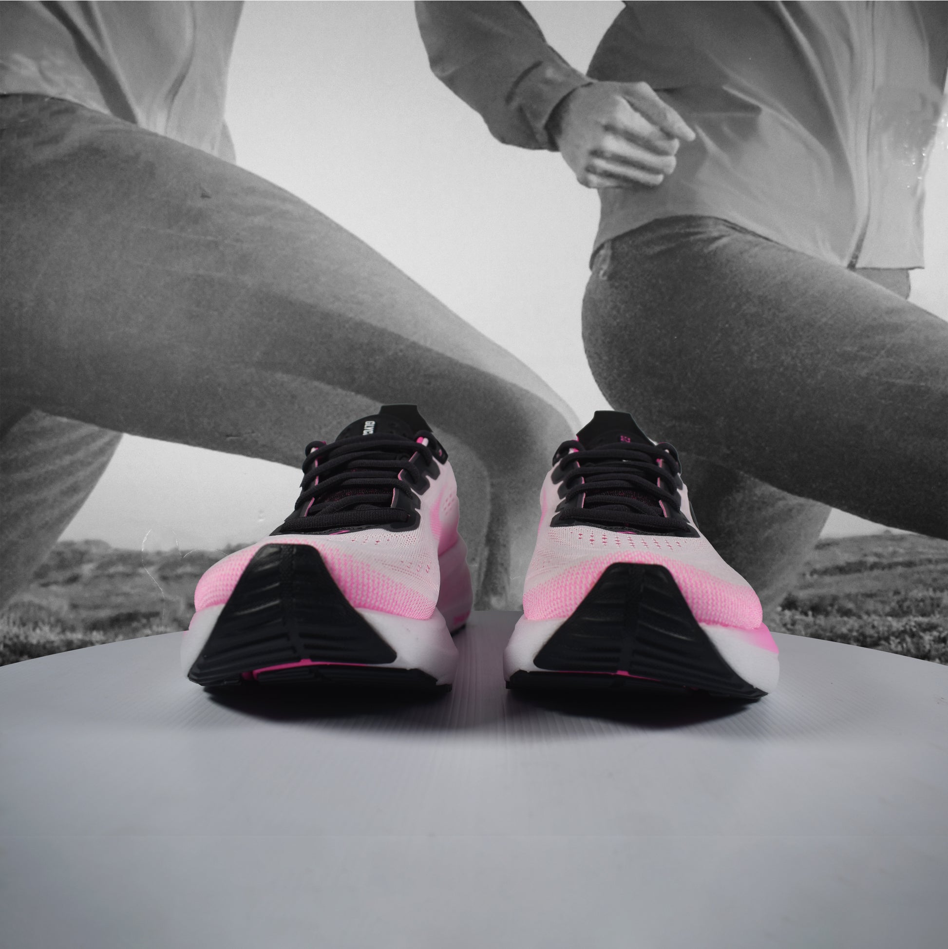 Brooks Glycerin 23 Womens - Durban Runner 5 / White/Phantom/Cyber Pink