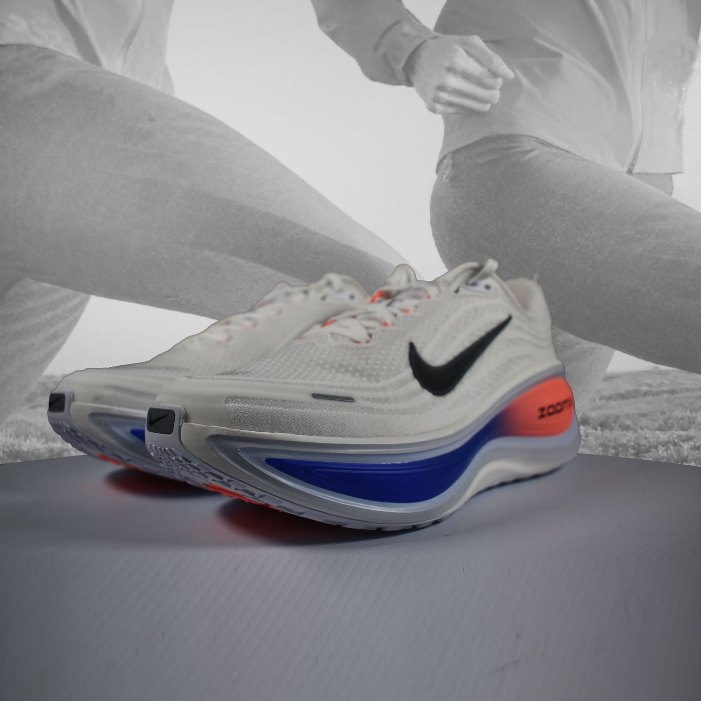 Nike Vomero Plus Mens Road Running Shoes - Durban Runner UK8 / WHITE/BLACK ATOMIC PINK