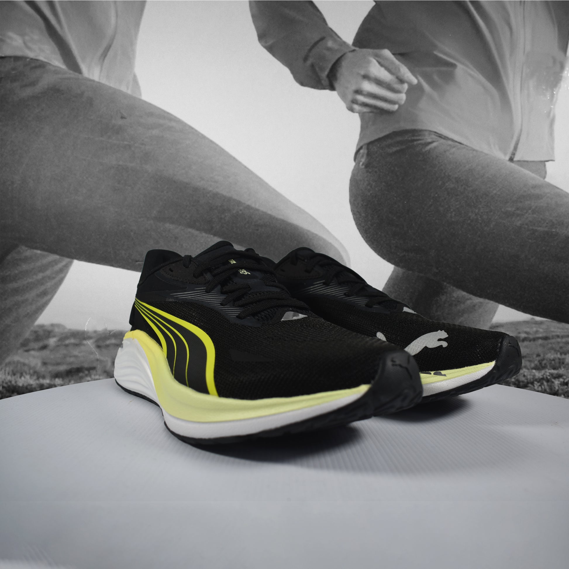 Puma Electrify NITRO 4 Mens Road Running - Durban Runner 7.5 / Black-Apple Sprit