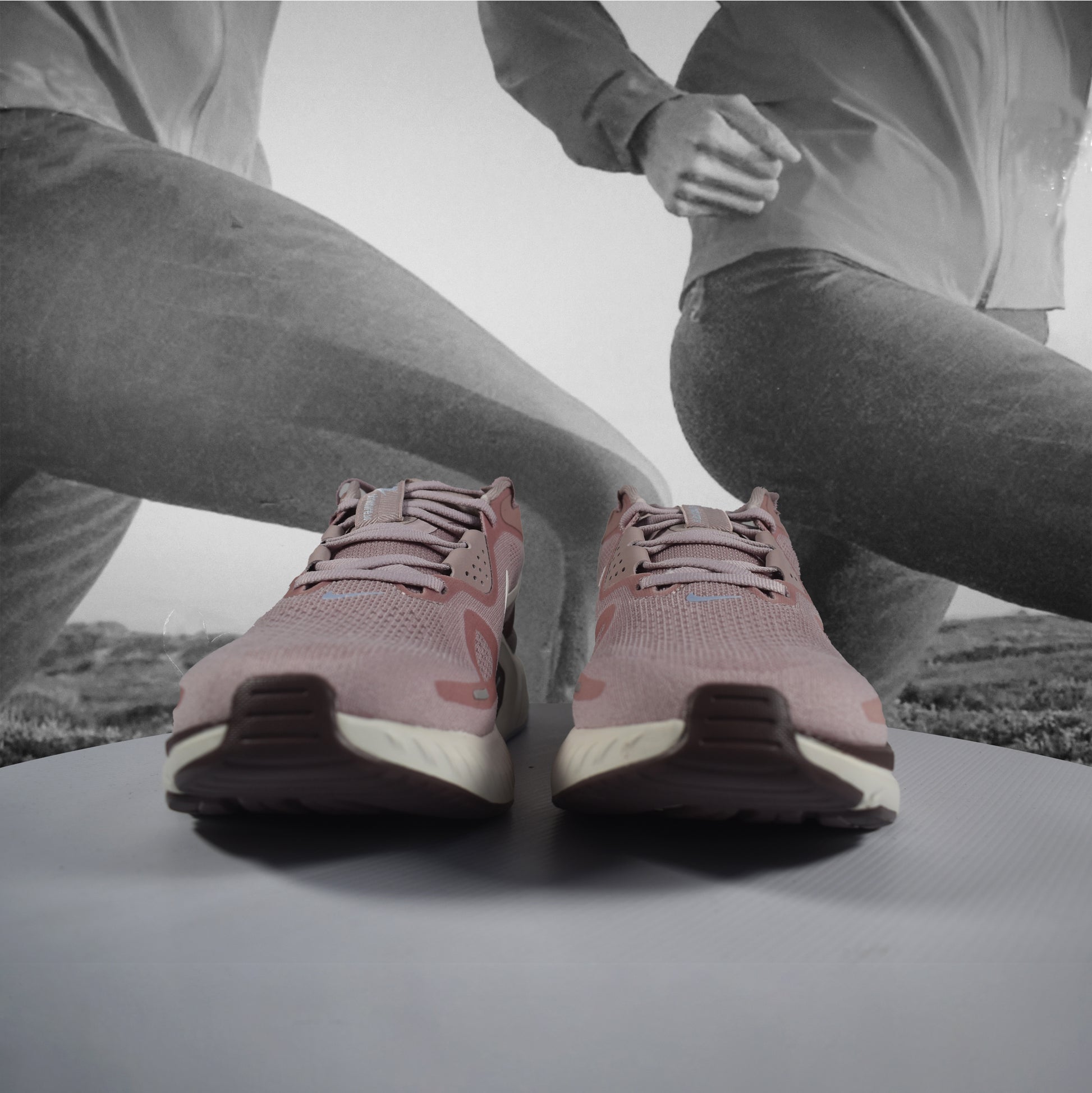 Nike Structure 26 Womens Road Running Shoes - Durban Runner 5 / Particle Rose/Sail-Tattoo-Hydrogen Blue