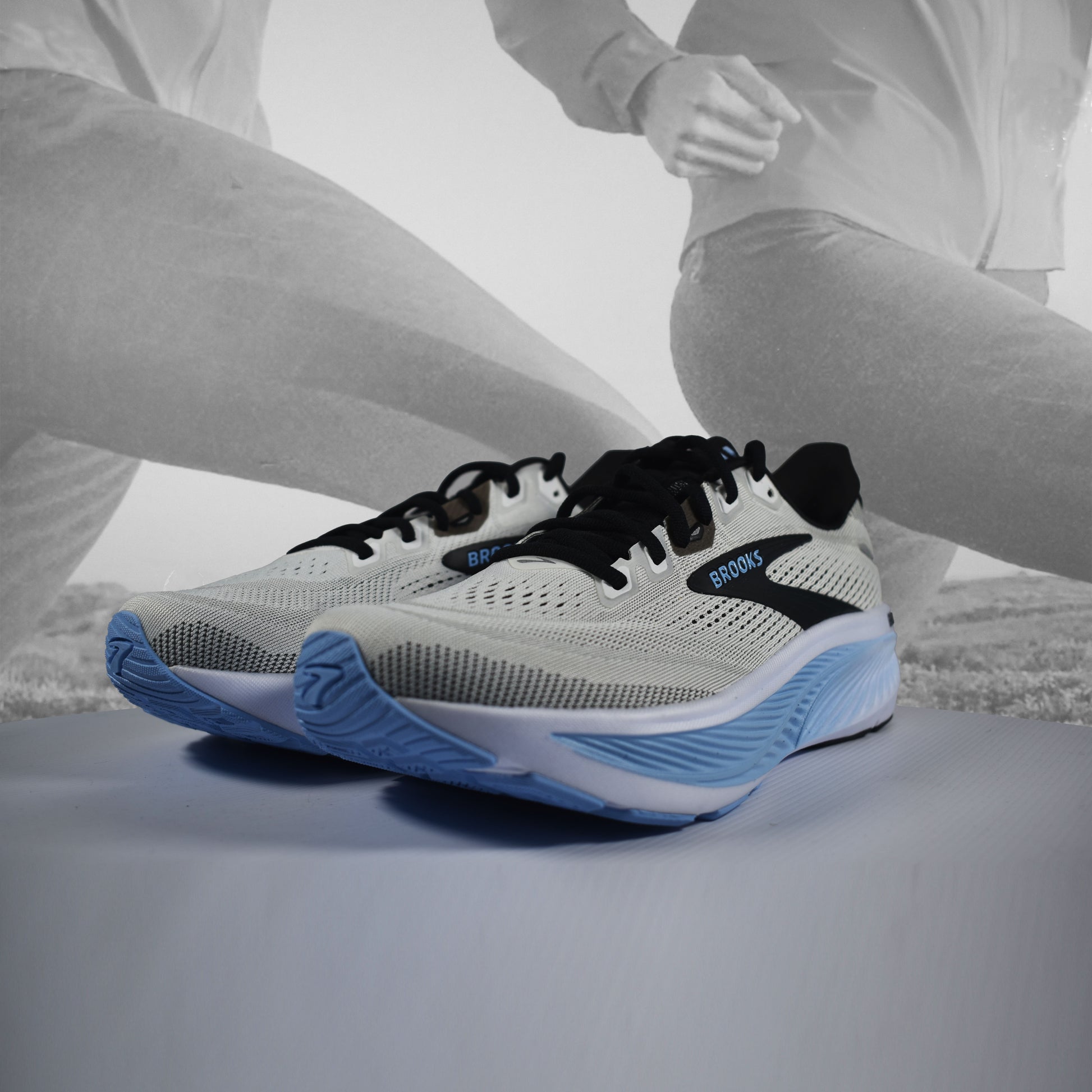 Brooks Ghost 18 Mens Neutral Running Shoes - Durban Runner UK7 / WHITE BLACK/OPENAIR