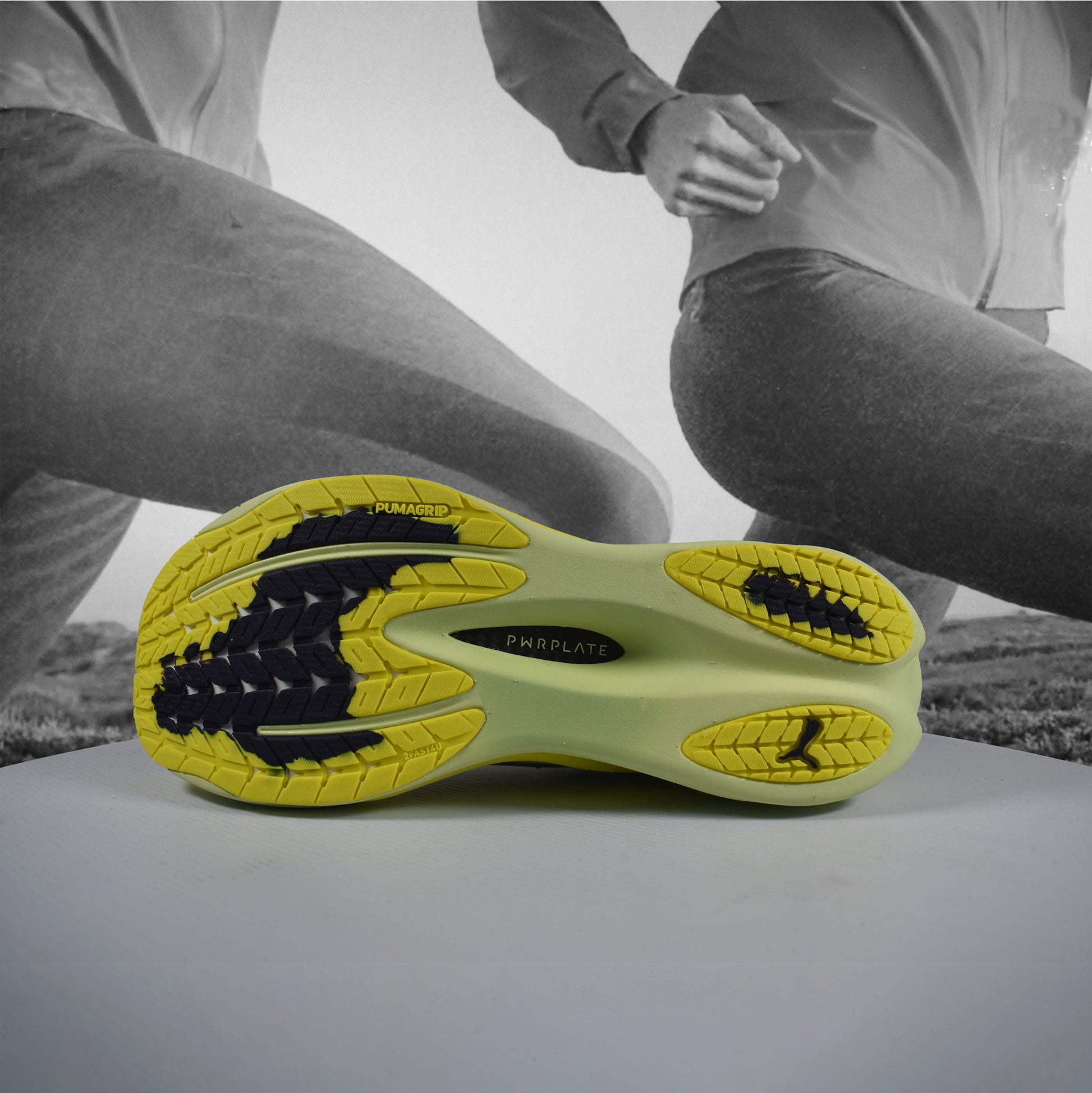 Puma Deviate NITRO 4 Mens Road Running - Durban Runner 7.5 / Apple Spritz-Lux Lime