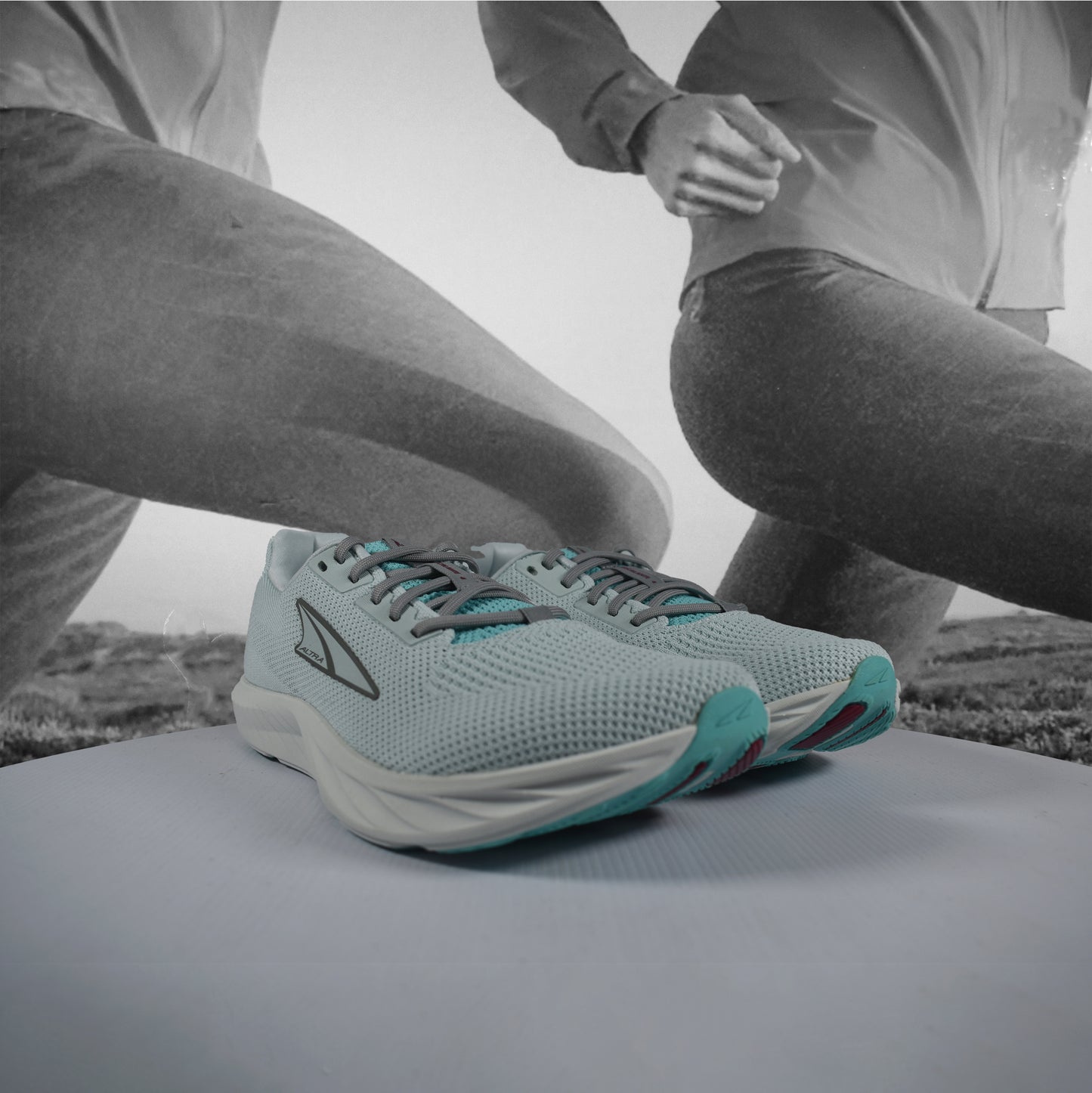 Altra Escalante 4 Womens Road Running - Durban Runner 4 / Gray/Teal