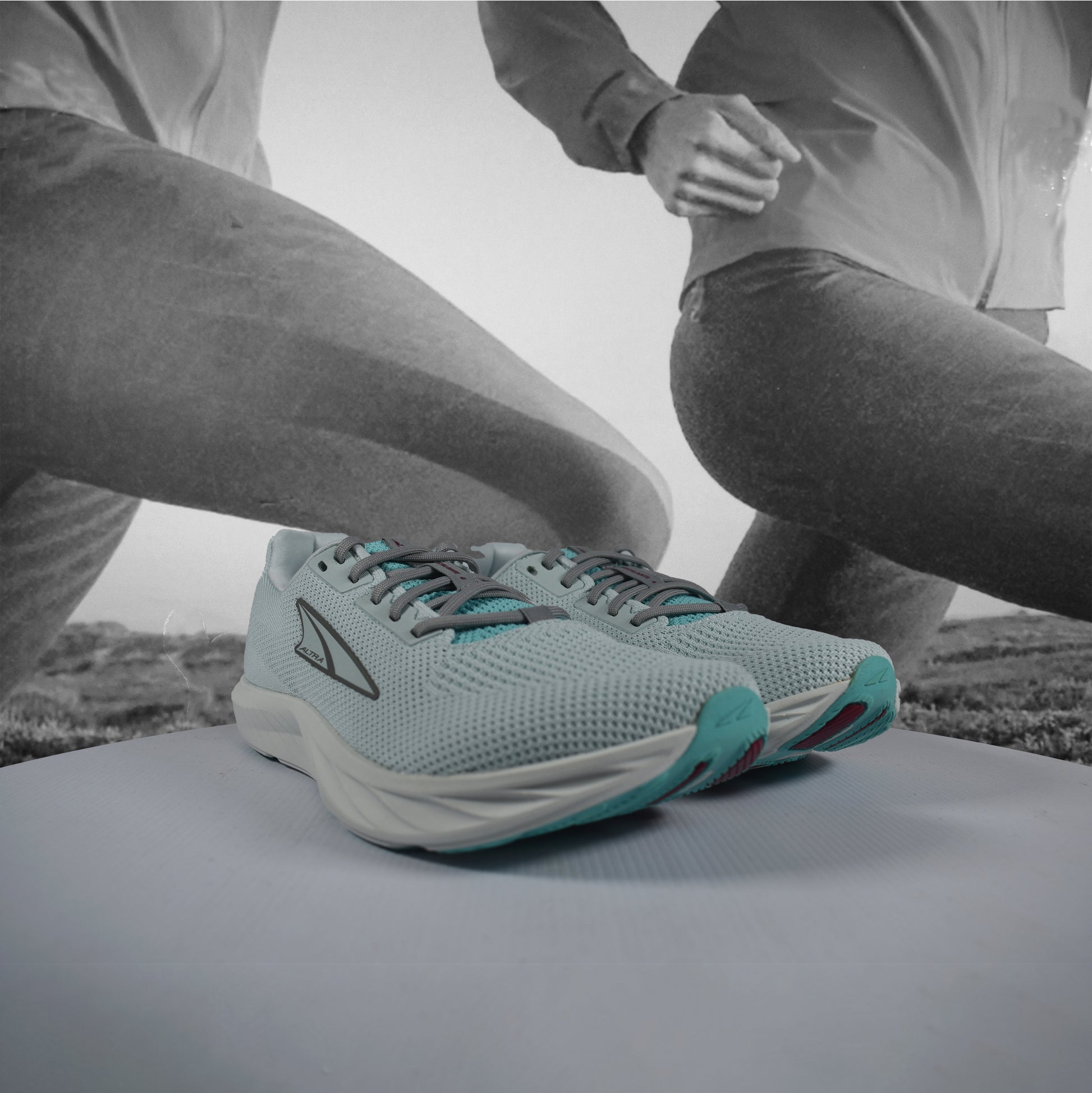 Altra Escalante 4 Womens Road Running - Durban Runner 4 / Gray/Teal