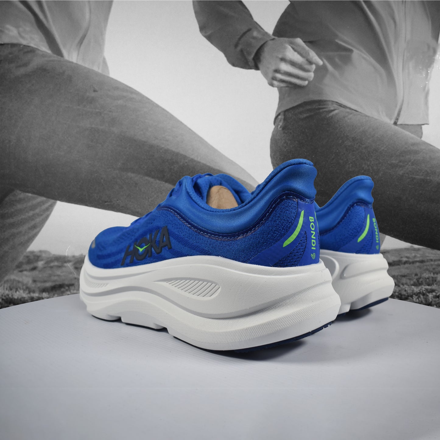 Hoka Bondi 9 Mens Road Running Shoes - Durban Runner 7.5 / CBLL