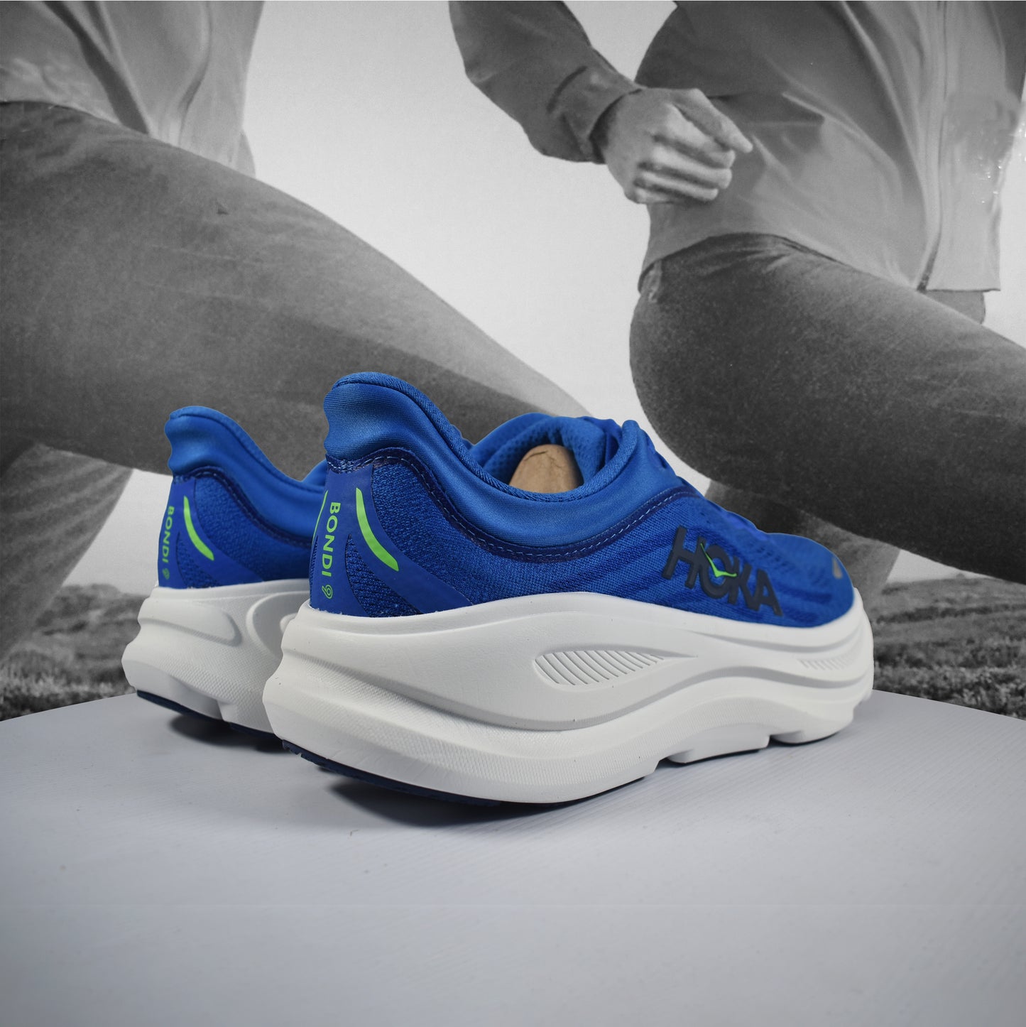 Hoka Bondi 9 Mens Road Running Shoes - Durban Runner 7.5 / CBLL