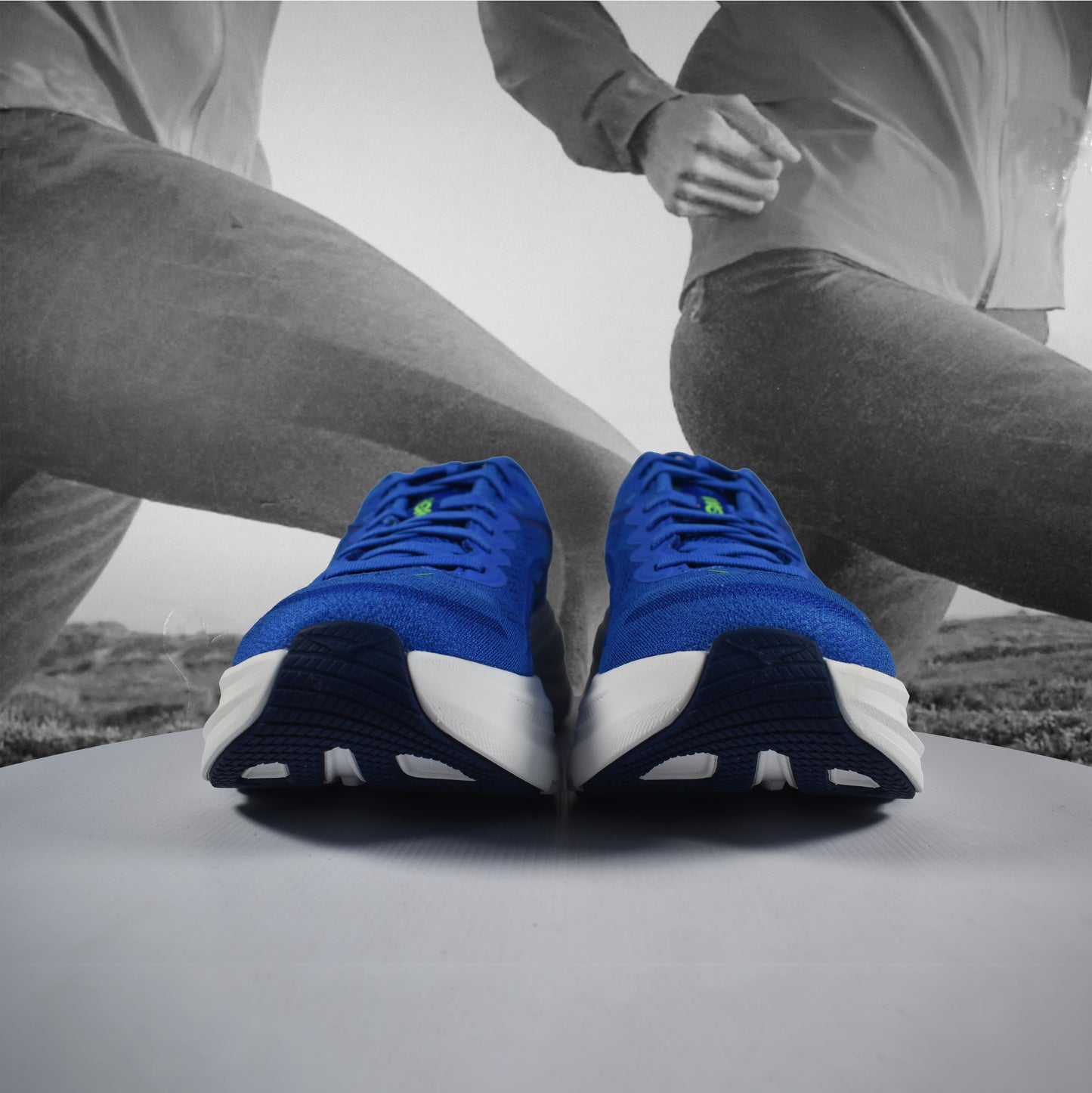 Hoka Bondi 9 Mens Road Running Shoes - Durban Runner 7.5 / CBLL