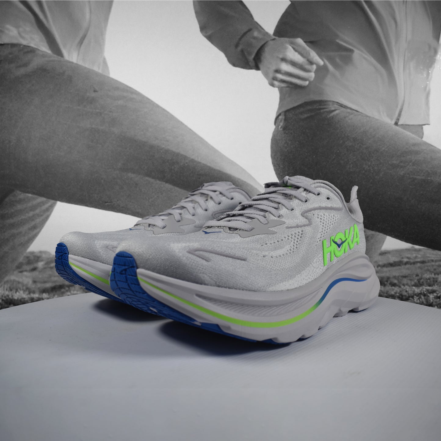Hoka Clifton 10 Wide Mens Running Shoes - Durban Runner 7.5 / AYNN