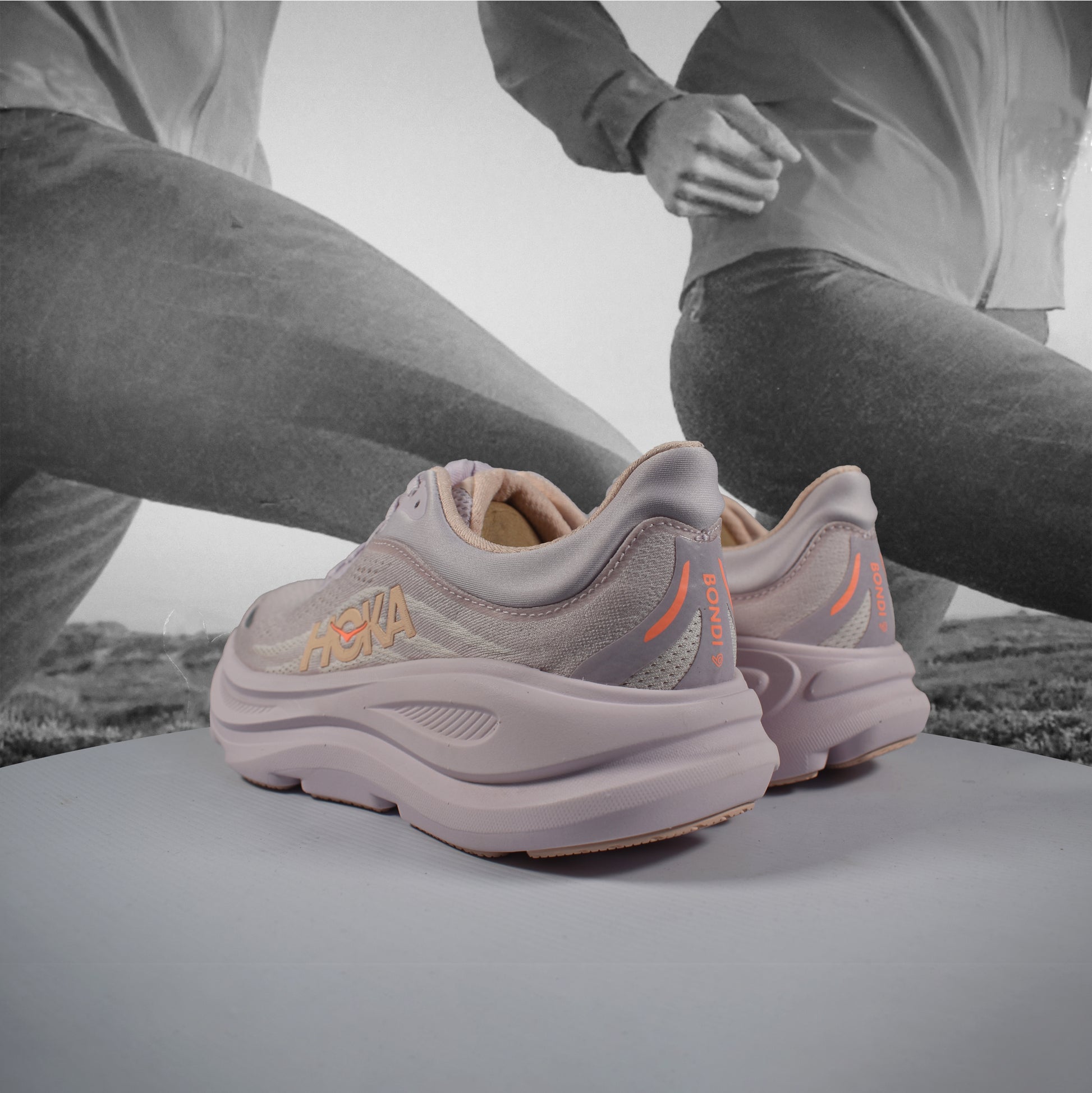 Hoka Arahi 8 Womens Running Shoes - Durban Runner 4.5 / LLP