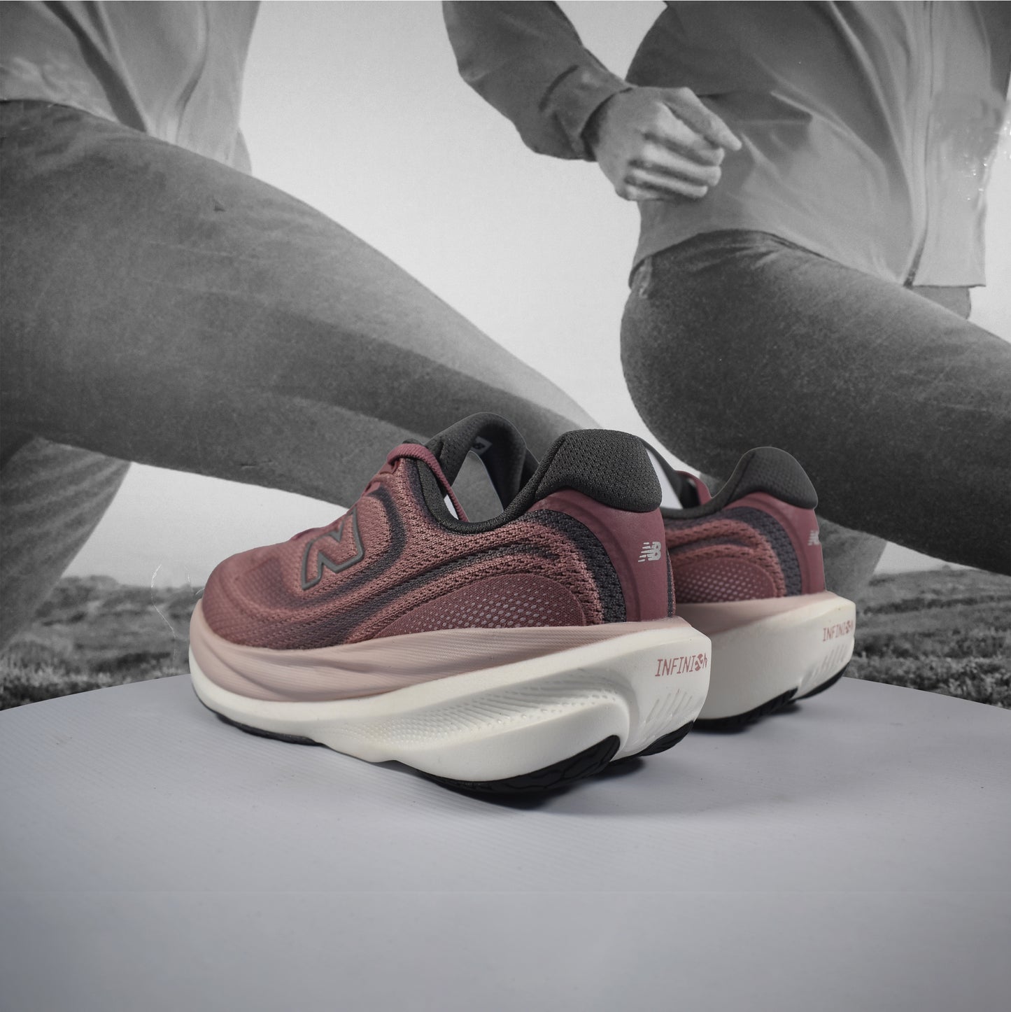 New Balance 1080 V15 B Womens Running Shoes (Normal Width)