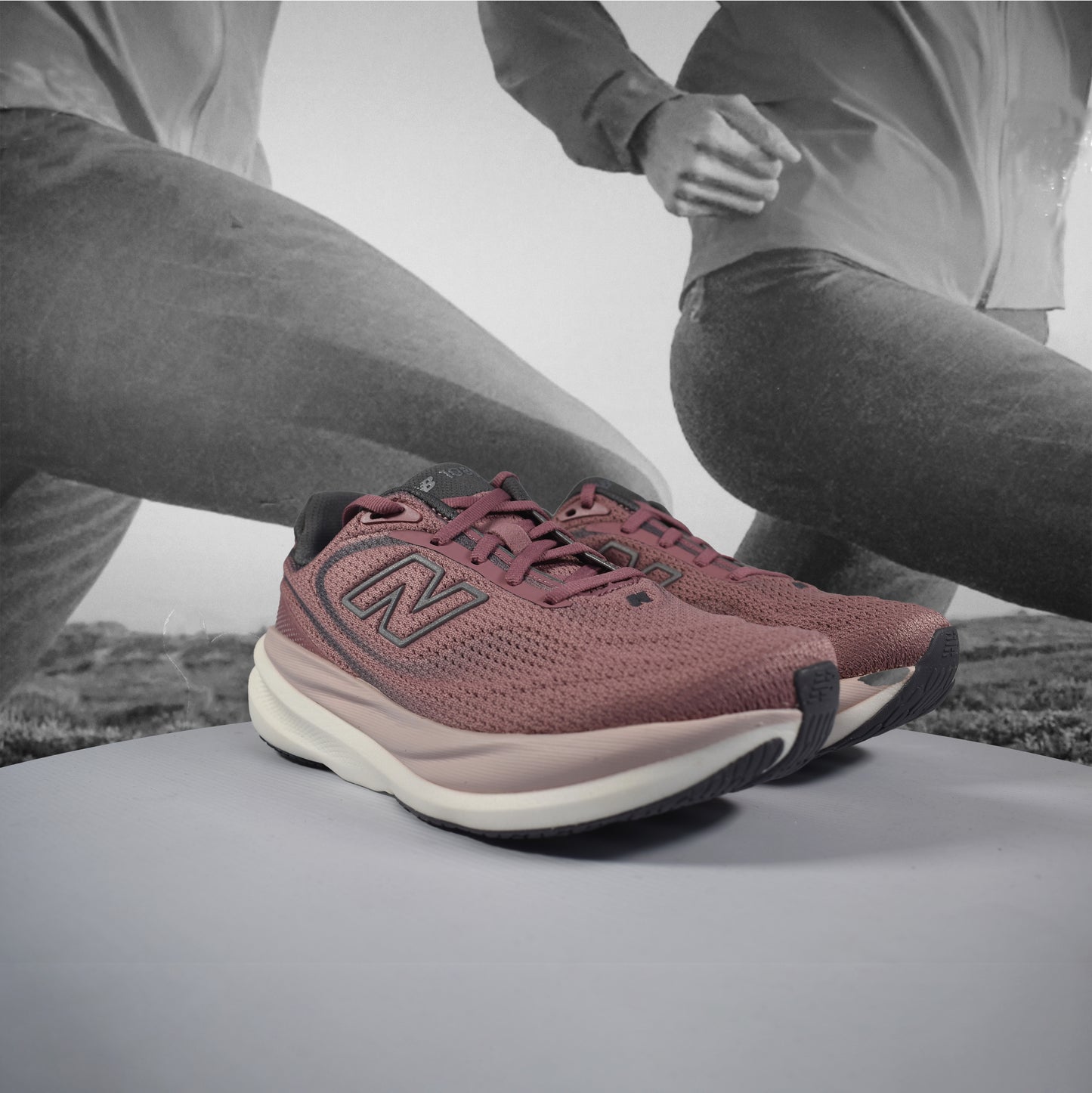 New Balance 1080 V15 B Womens Running Shoes (Normal Width)