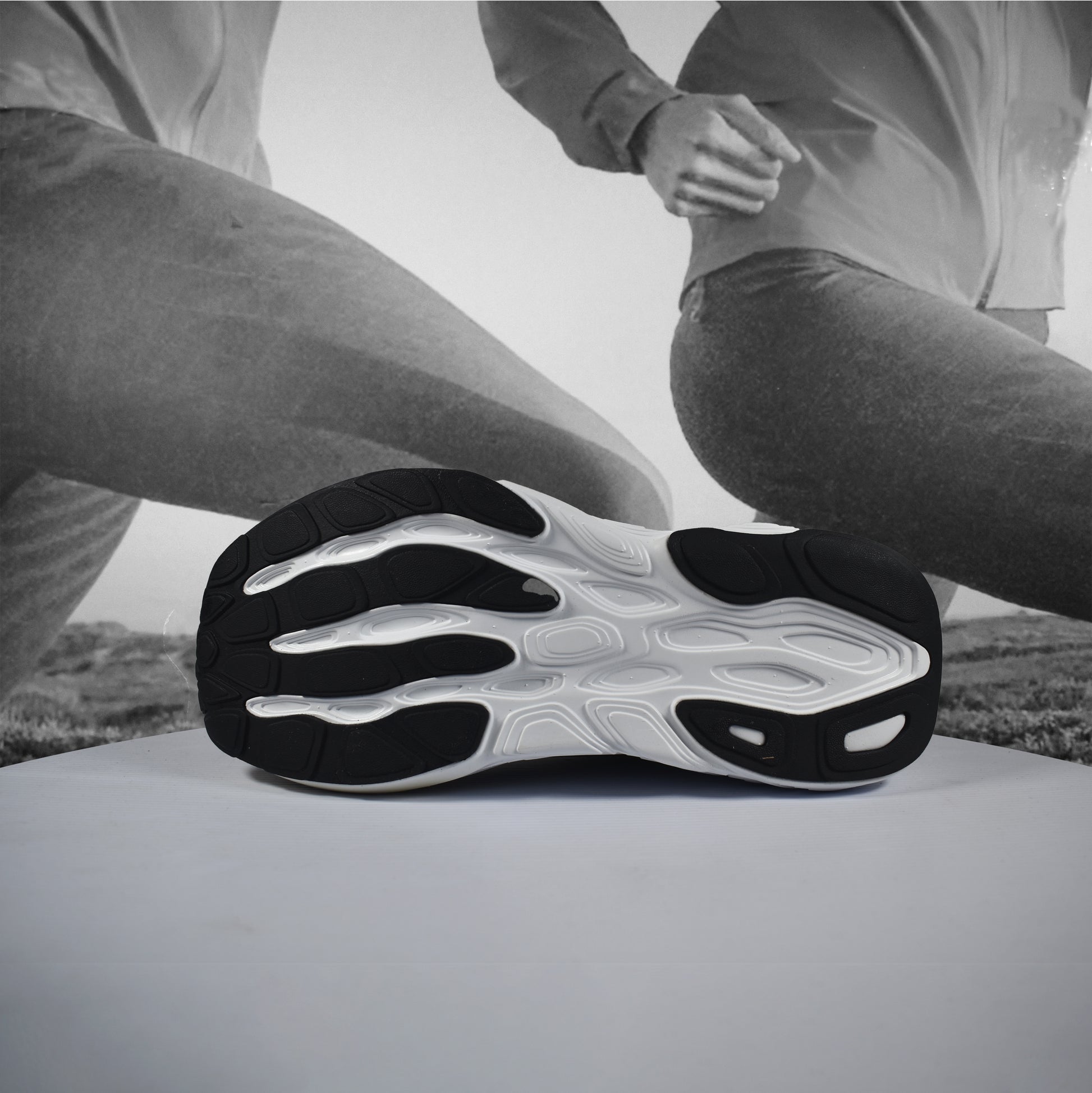 New Balance 880 V15 D Mens Road Running (Normal Width) - Durban Runner 7.5 / Navy/White