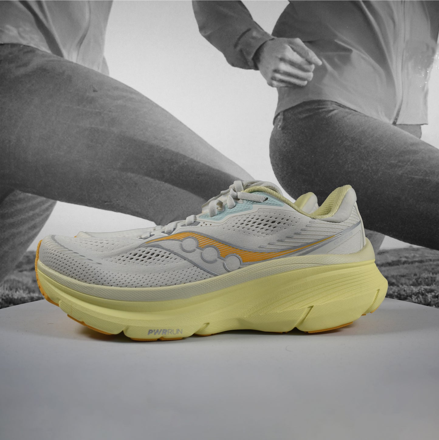 saucony guide 19 Womens