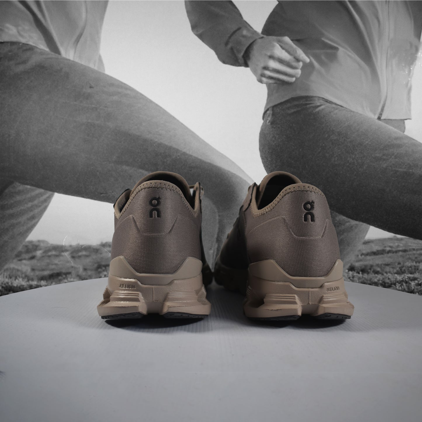 On Cloud X 4 AD Mens Training Shoe - Durban Runner 7.5 / Cinder - Desert
