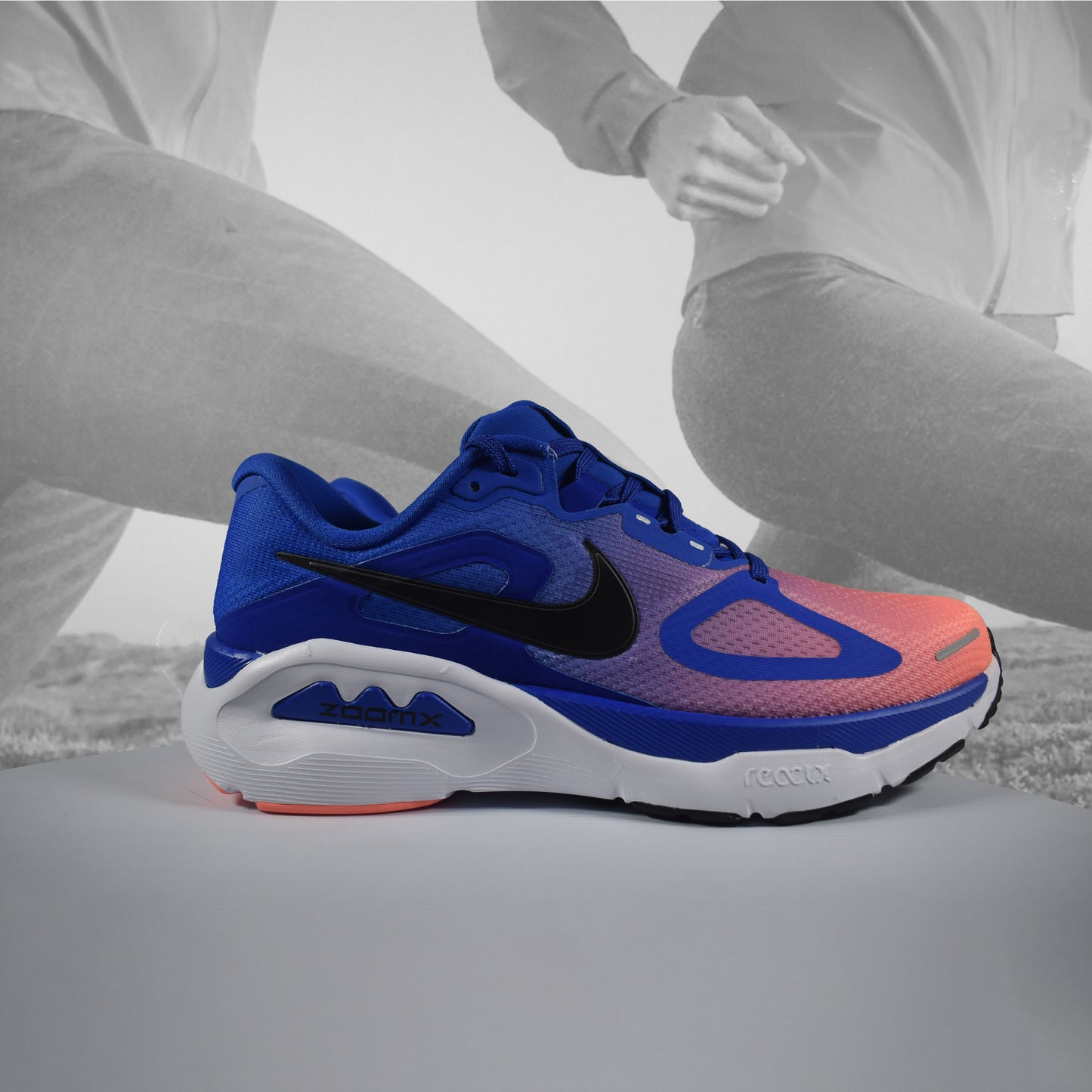 Nike Structure Plus Mens Stability Road Running Shoes