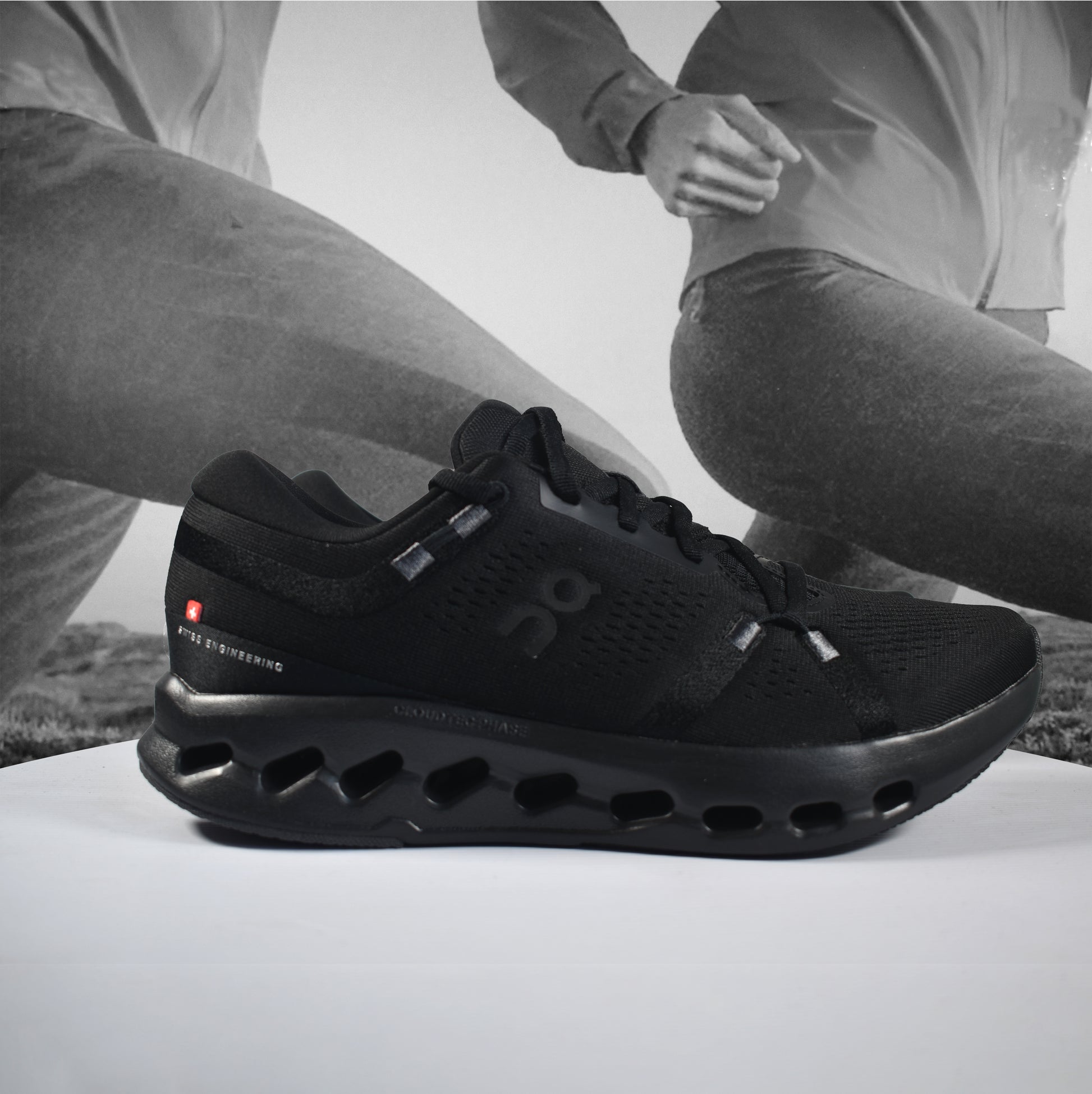 On Cloud Cloudsurfer 2 Mens Road Running - Durban Runner 7.5 / Black - Black