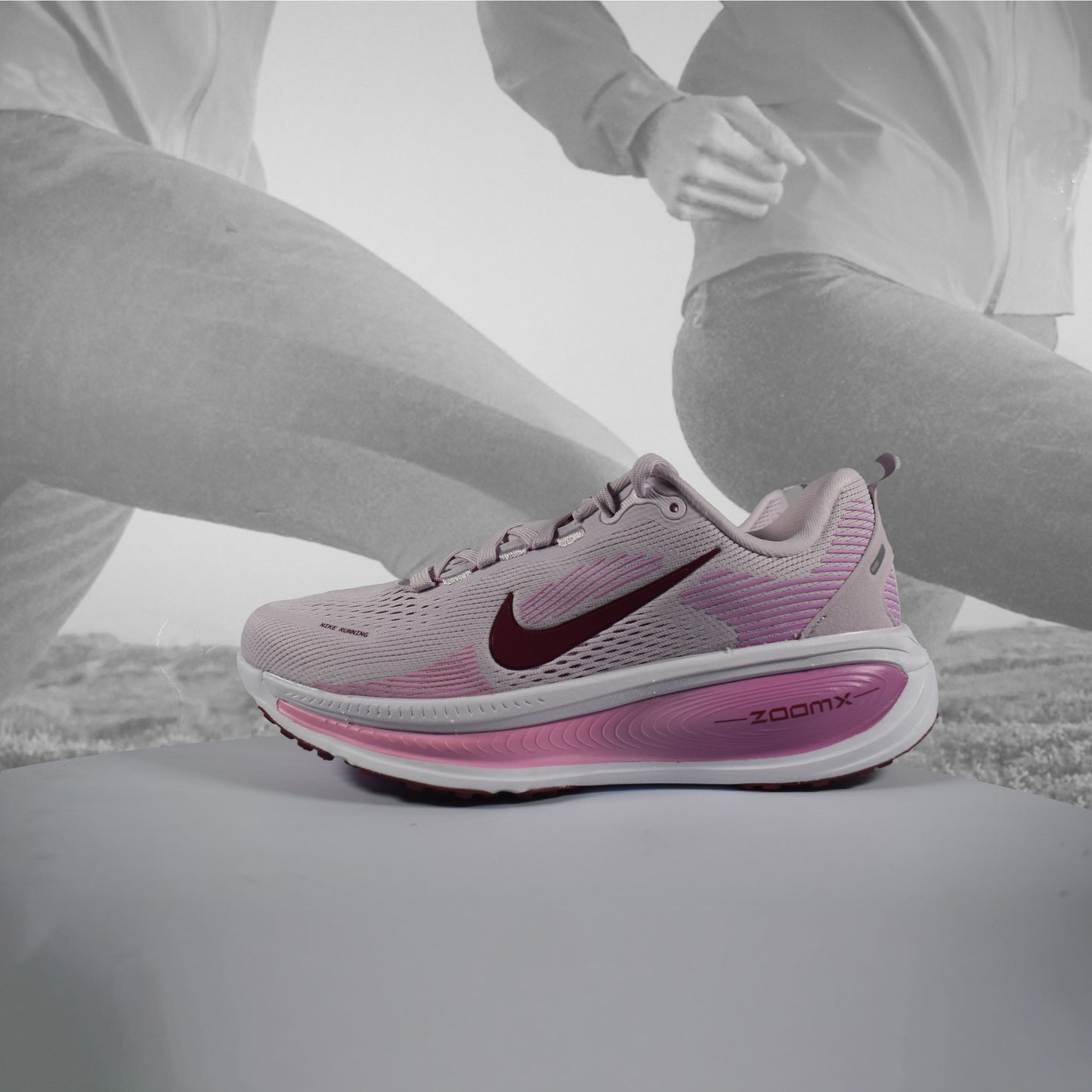 Nike W NIKE VOMERO 18 Womens