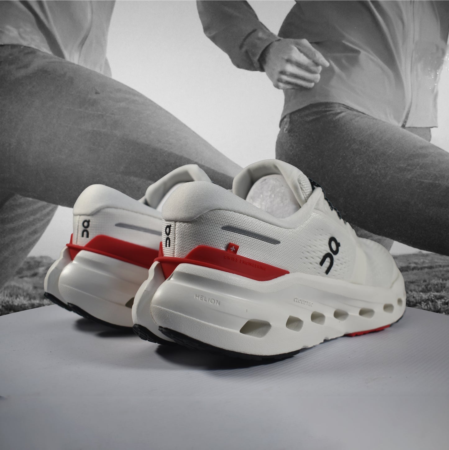 On Cloud Cloudrunner 3 Mens Running Shoes - Durban Runner 7.5 / Ivory - Robin