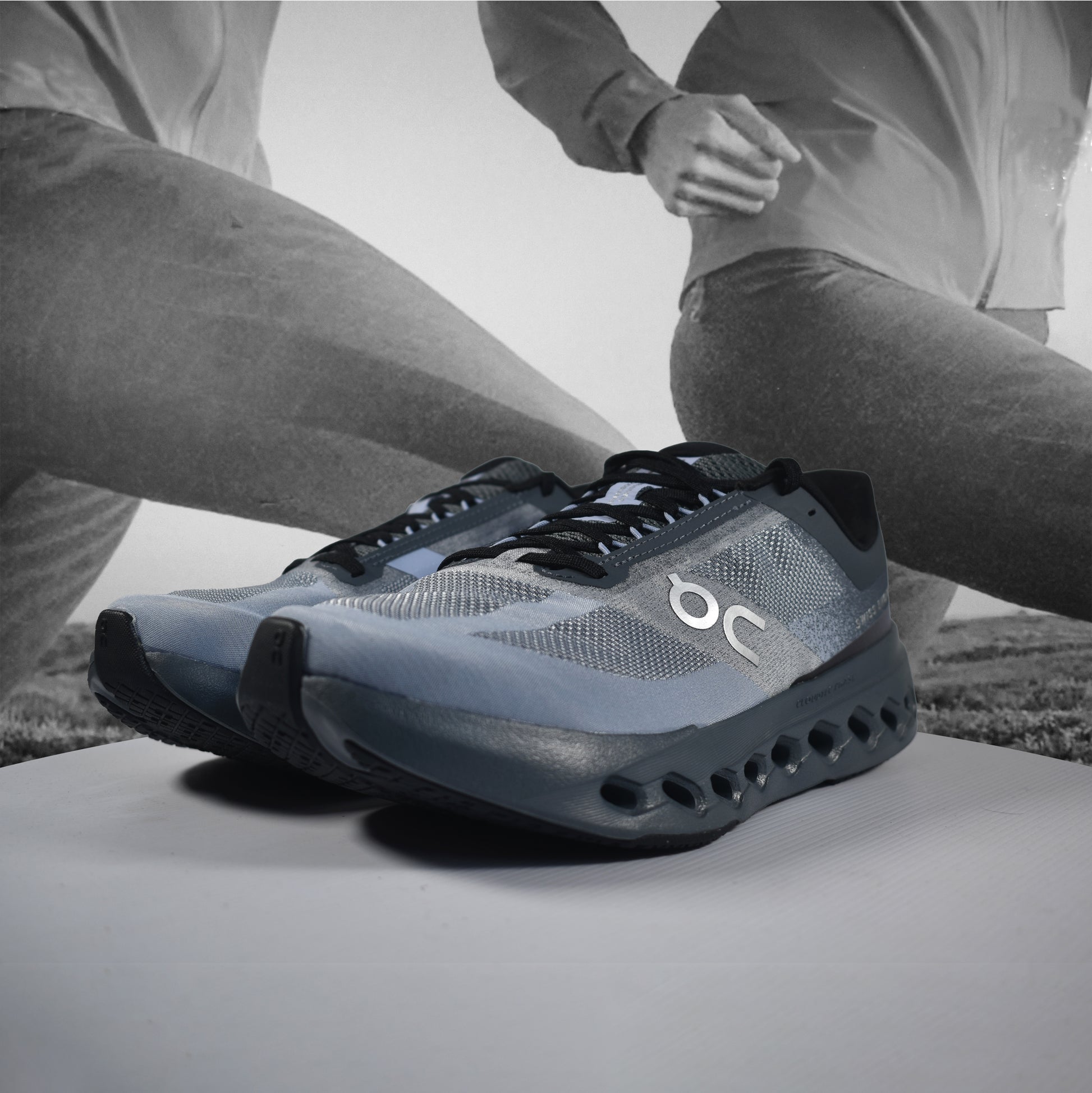 On Cloud Cloudsurfer Next Mens Running Shoe - Durban Runner 7.5 / Stone - Marsh
