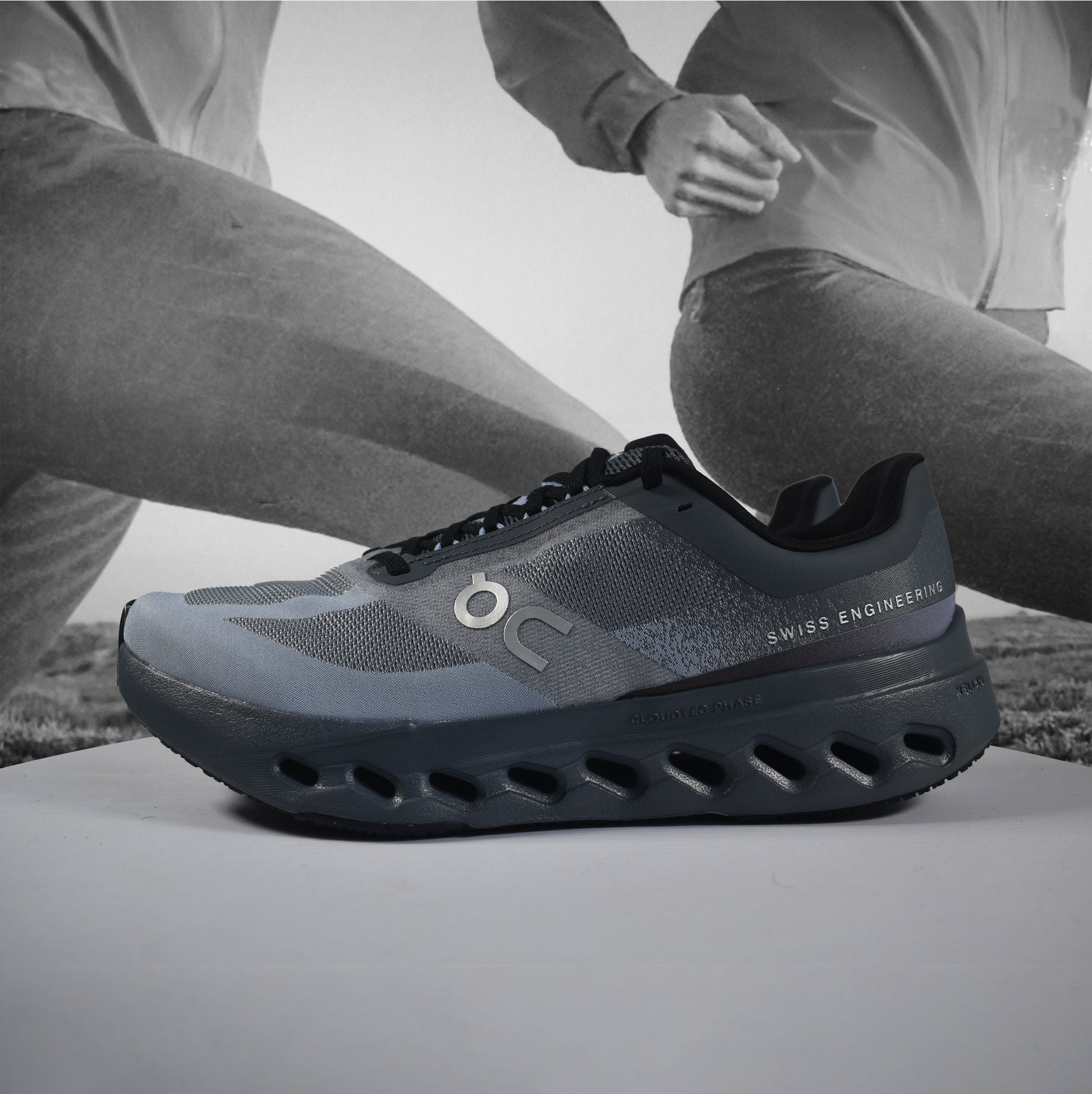 On Cloud Cloudsurfer Next Mens Running Shoe - Durban Runner 7.5 / Stone - Marsh