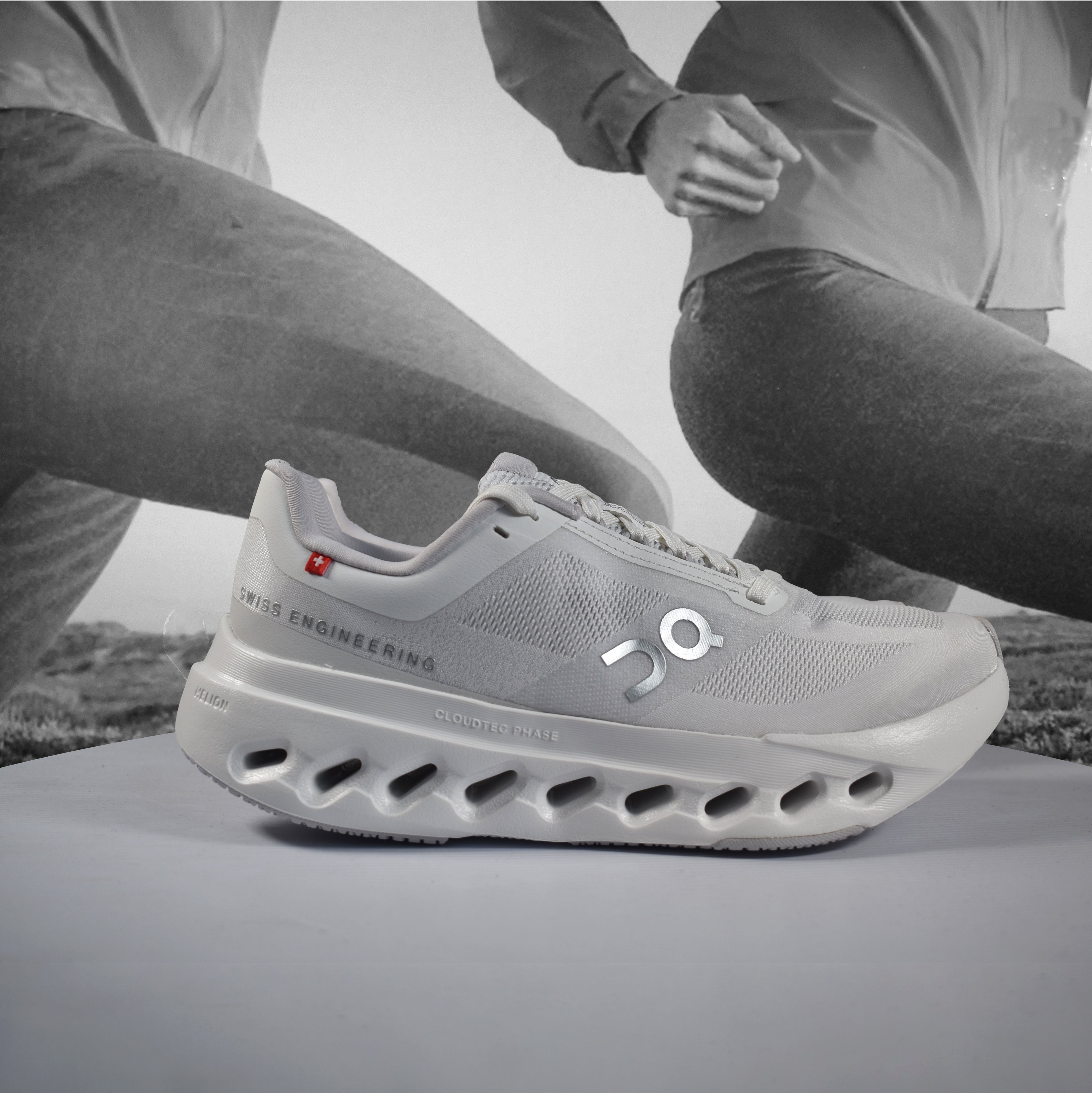 On Cloud Cloudsurfer Next Womens Running Shoe - Durban Runner 4 / White - White