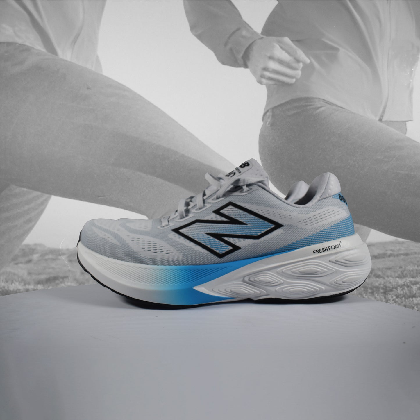 New Balance Fresh Foam X 880 Mens Neutral Road Running Shoes