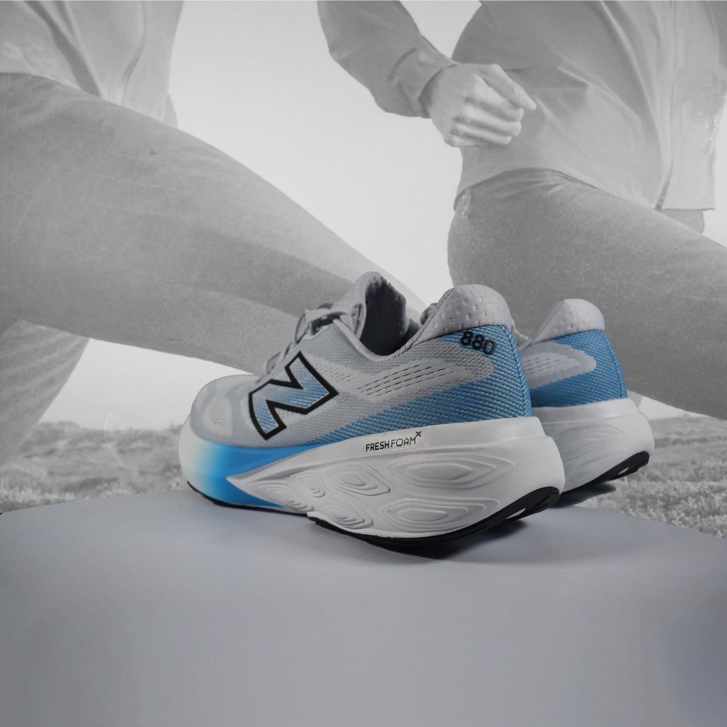 New Balance Fresh Foam X 880 Mens Neutral Road Running Shoes