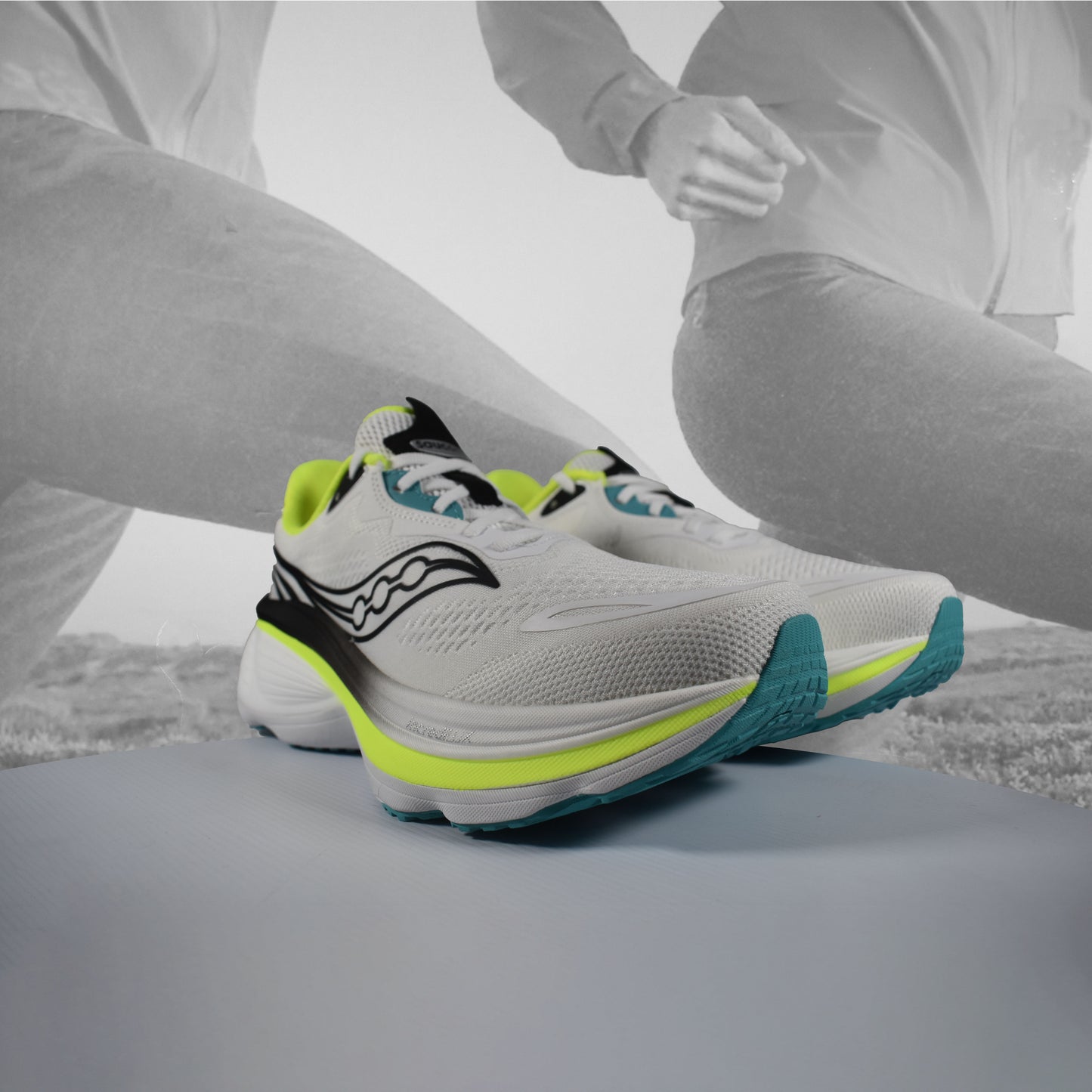 Saucony Hurricane 26 Men's Stability Running Shoes