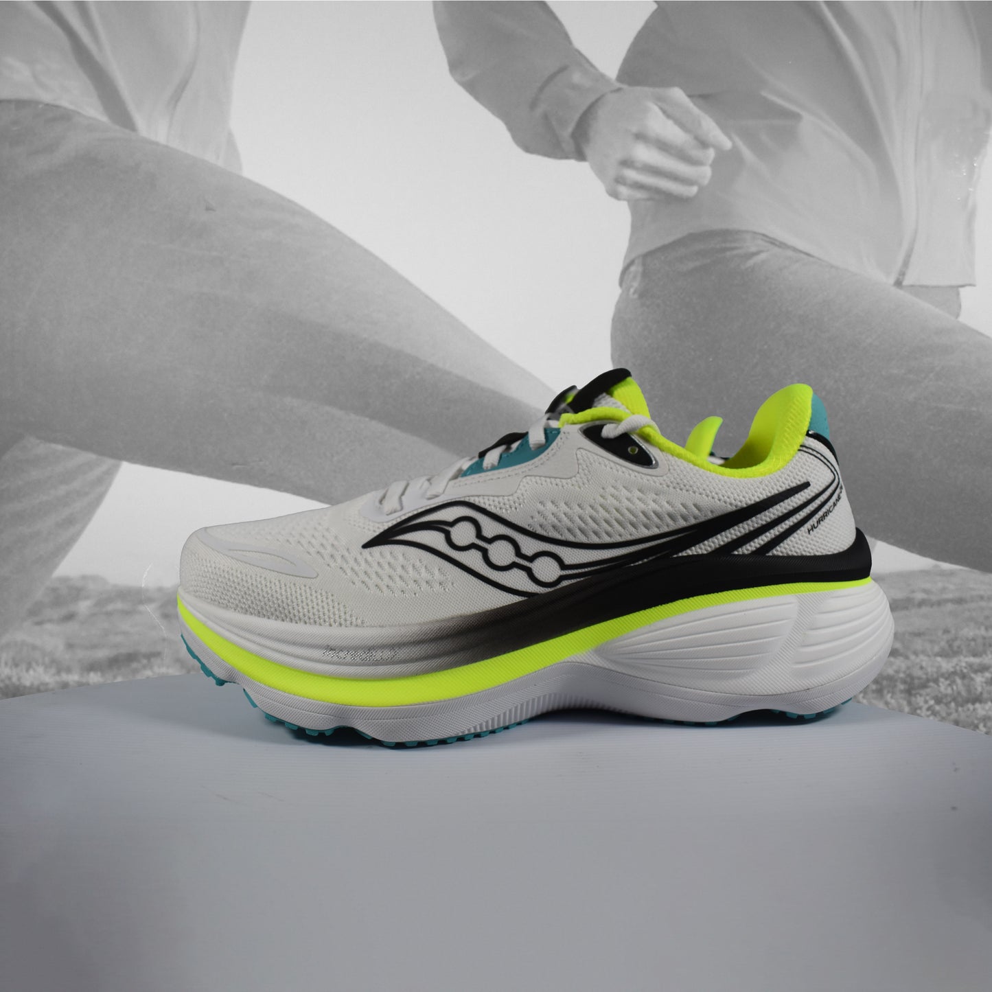 Saucony Hurricane 26 Men's Stability Running Shoes