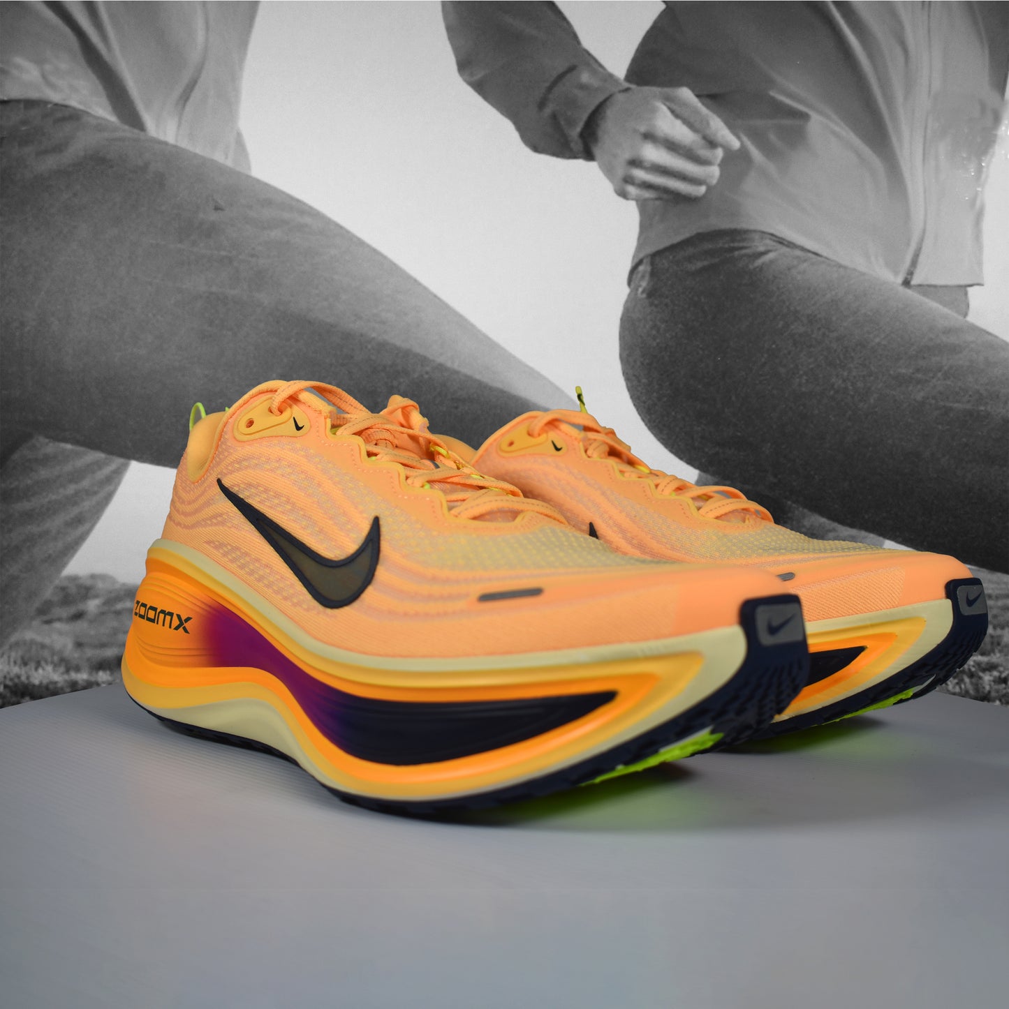 Nike Vomero Plus Mens Road Running Shoes