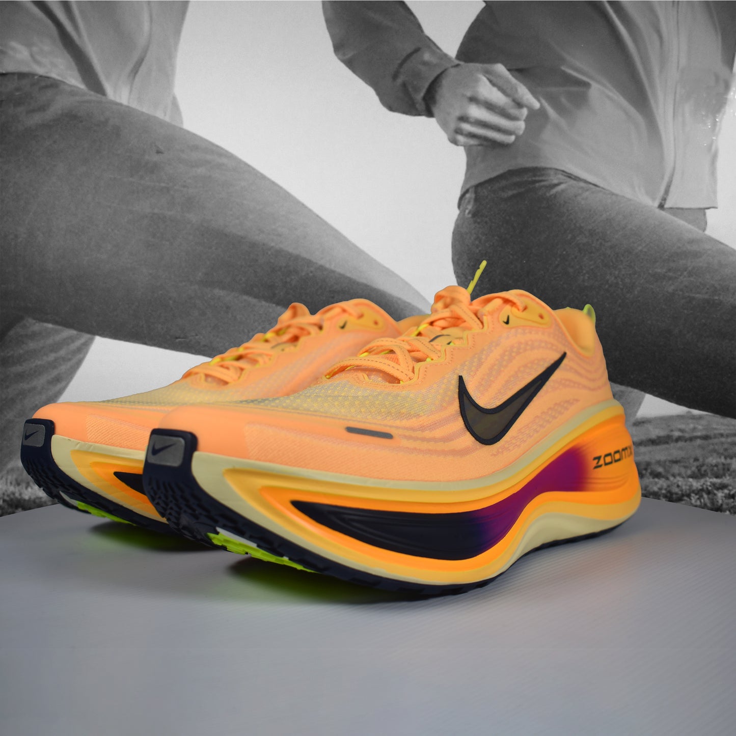 Nike Vomero Plus Mens Road Running Shoes