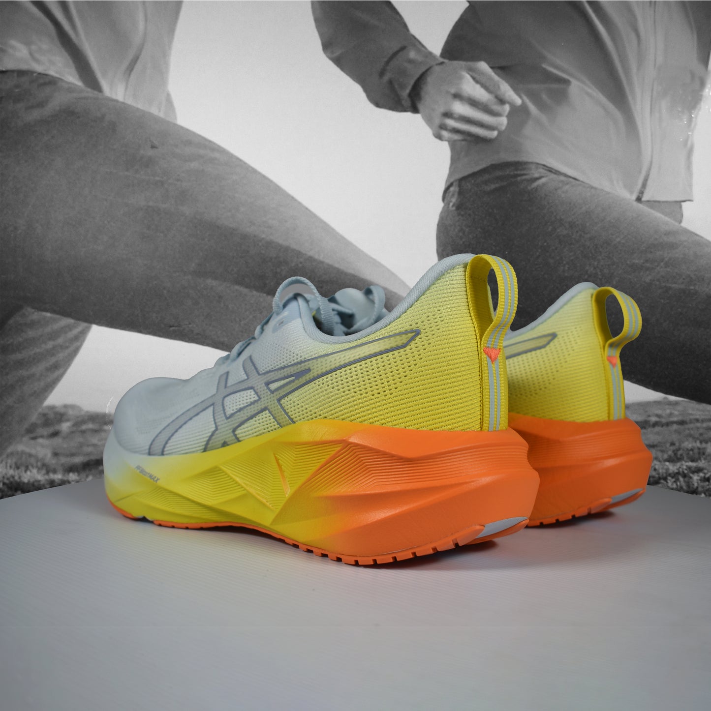 Asics NOVABLAST 5 Mens Running Shoes