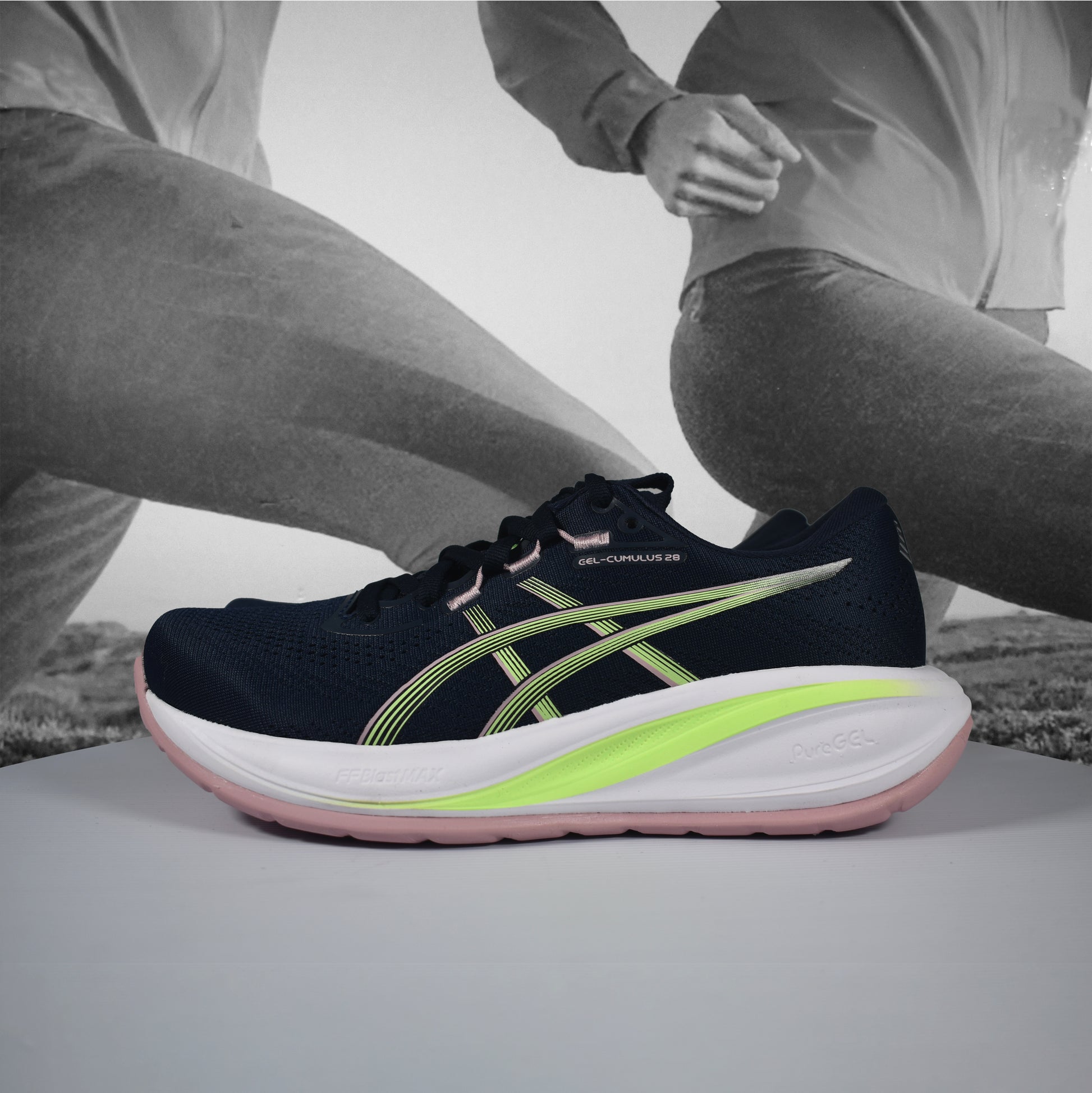 Asics GEL-CUMULUS 28 Womens Running Shoe - Durban Runner 5 / MIDNIGHT/ILLUMINATE GREEN